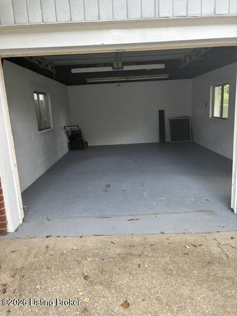 321 Mac Brae Rd