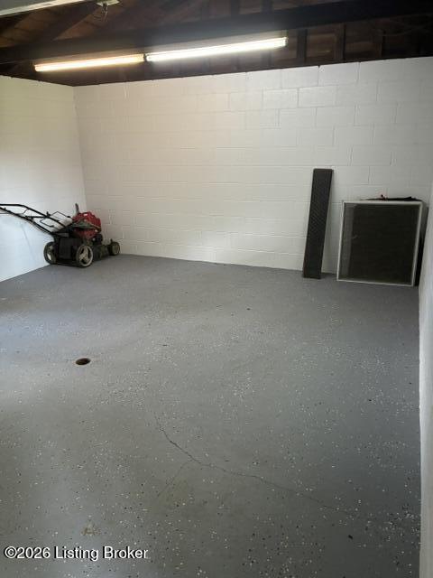 321 Mac Brae Rd