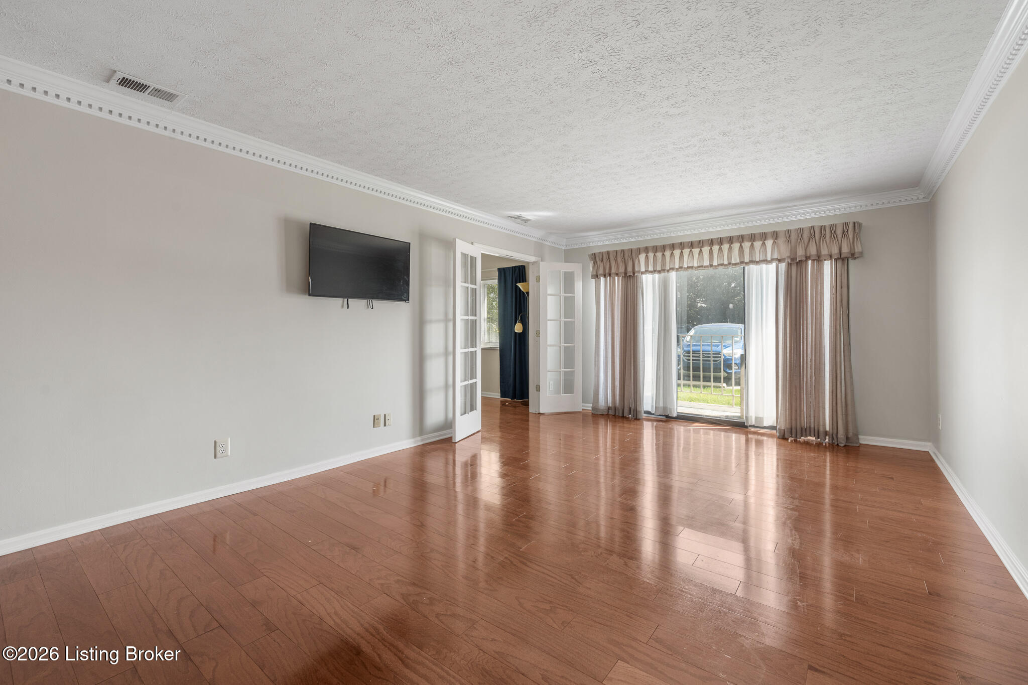 3030 Breckenridge Ln APT 112