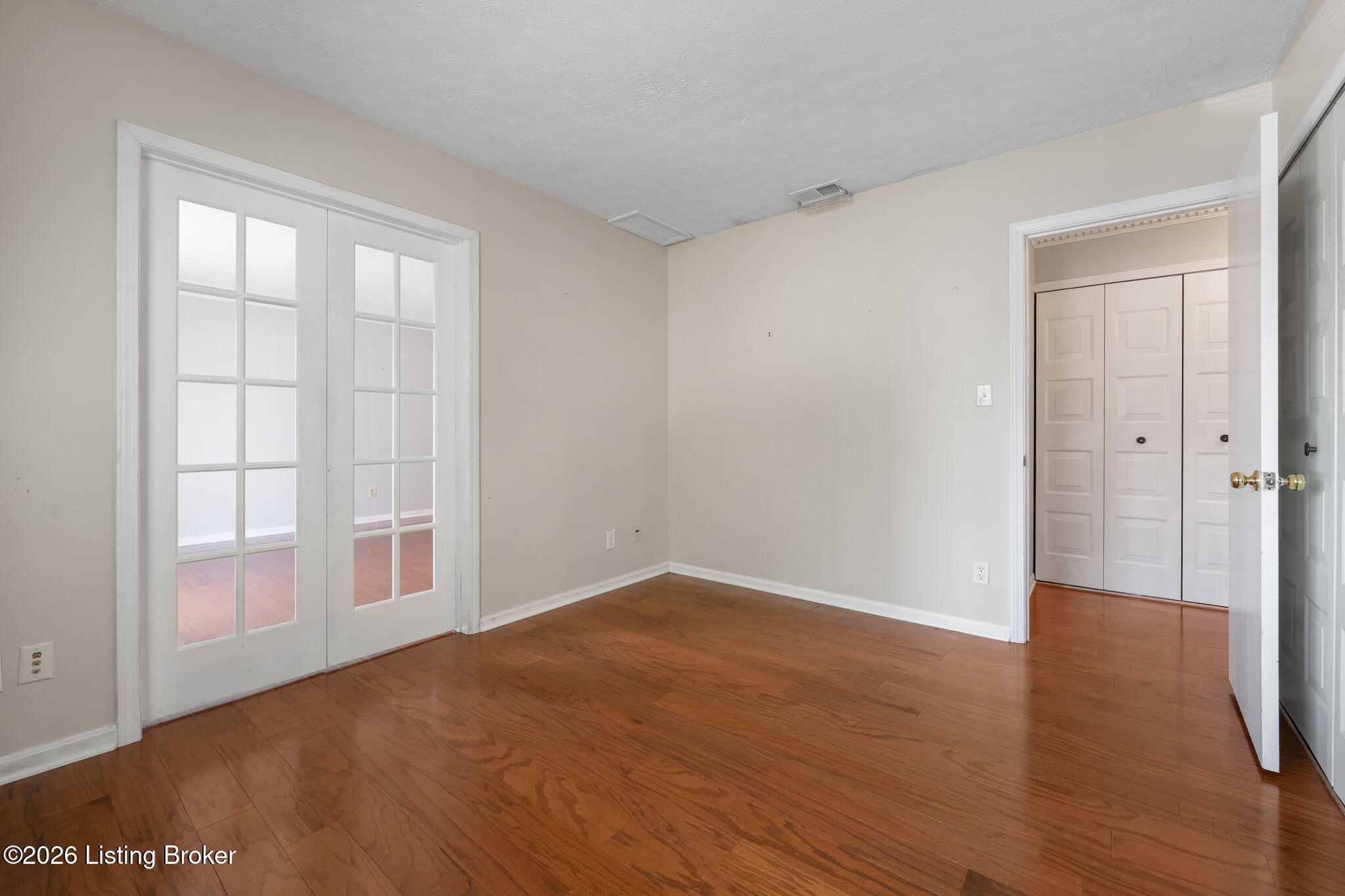 3030 Breckenridge Ln APT 112