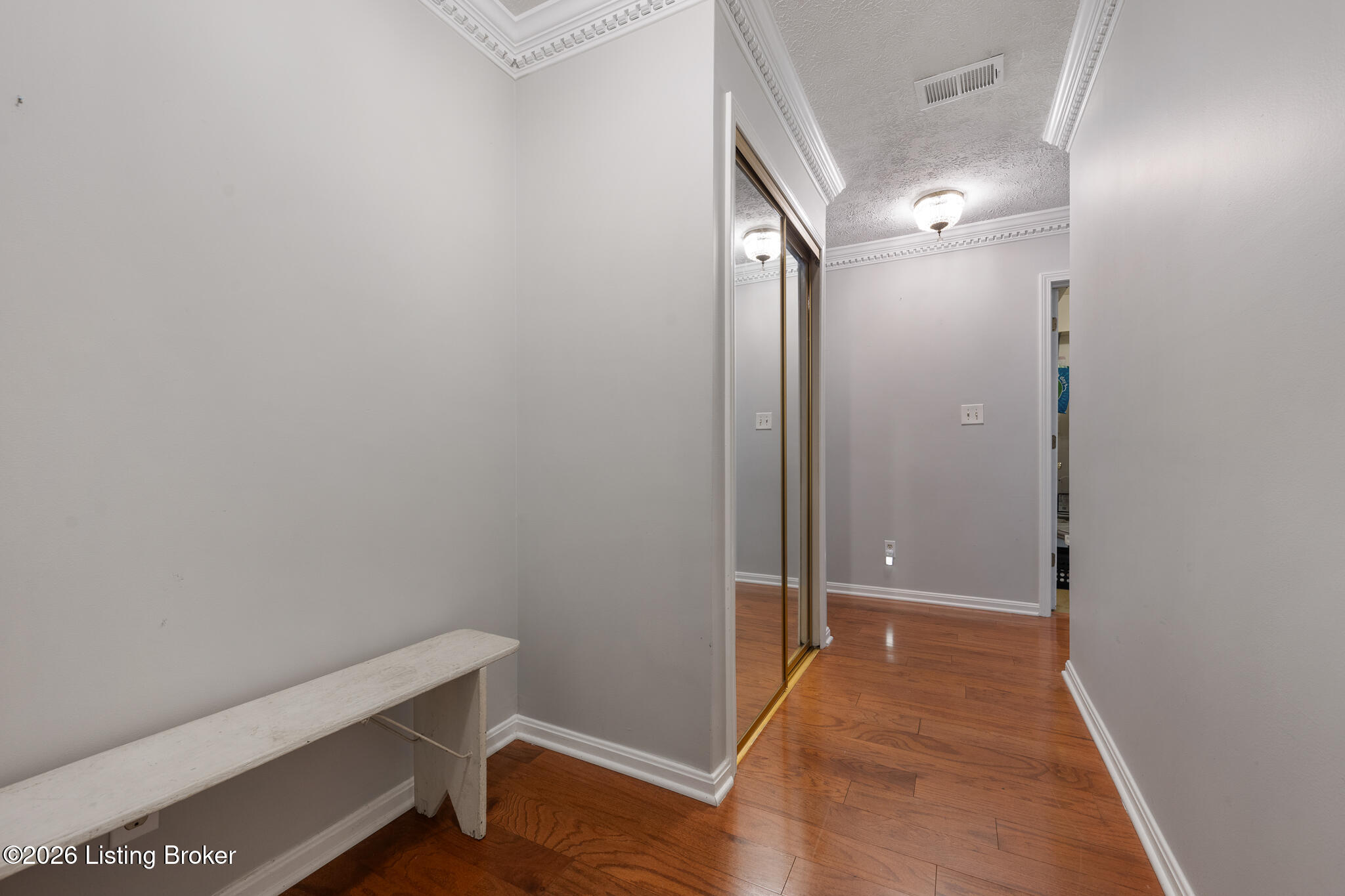 3030 Breckenridge Ln APT 112
