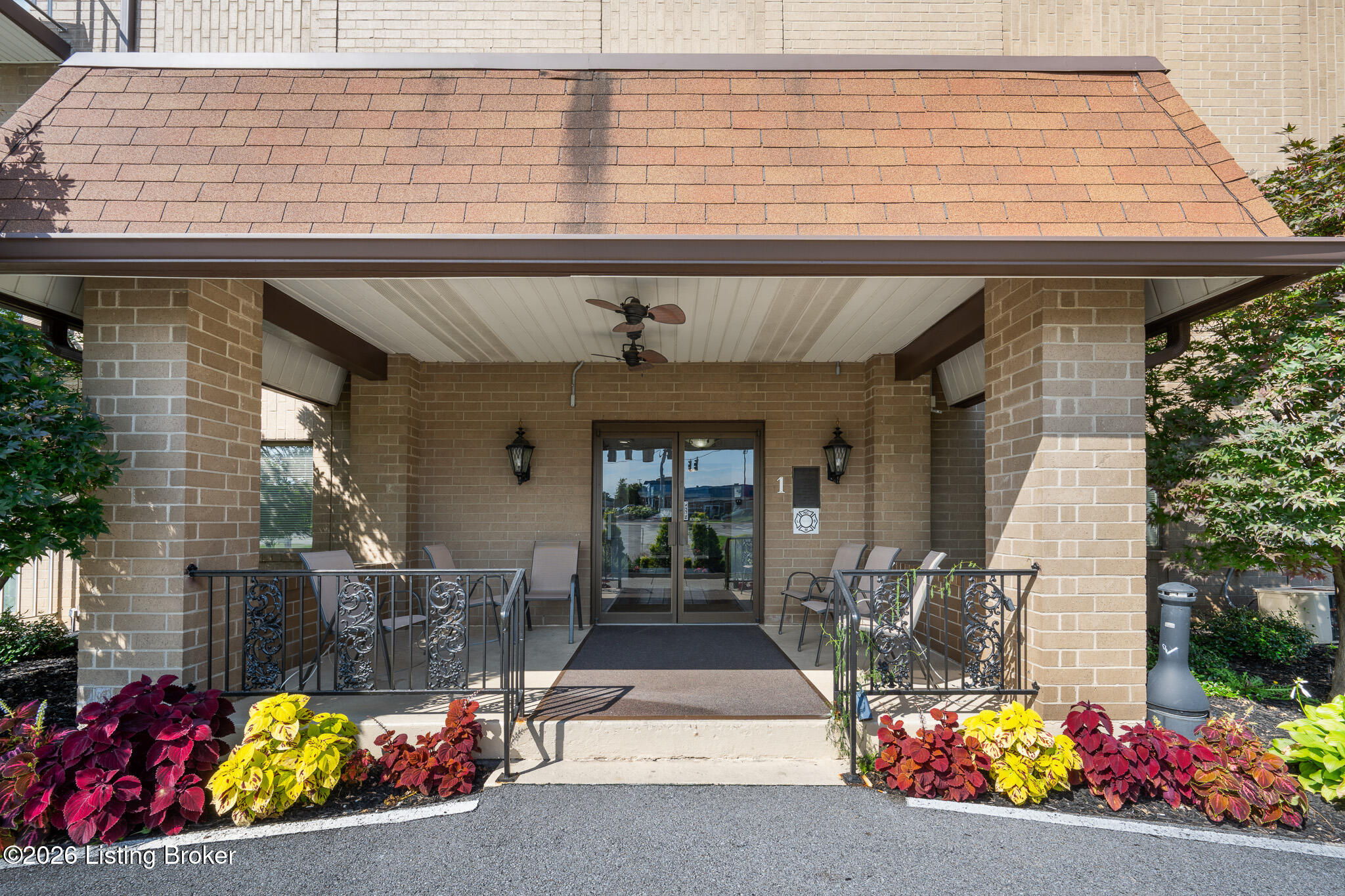 3030 Breckenridge Ln APT 112
