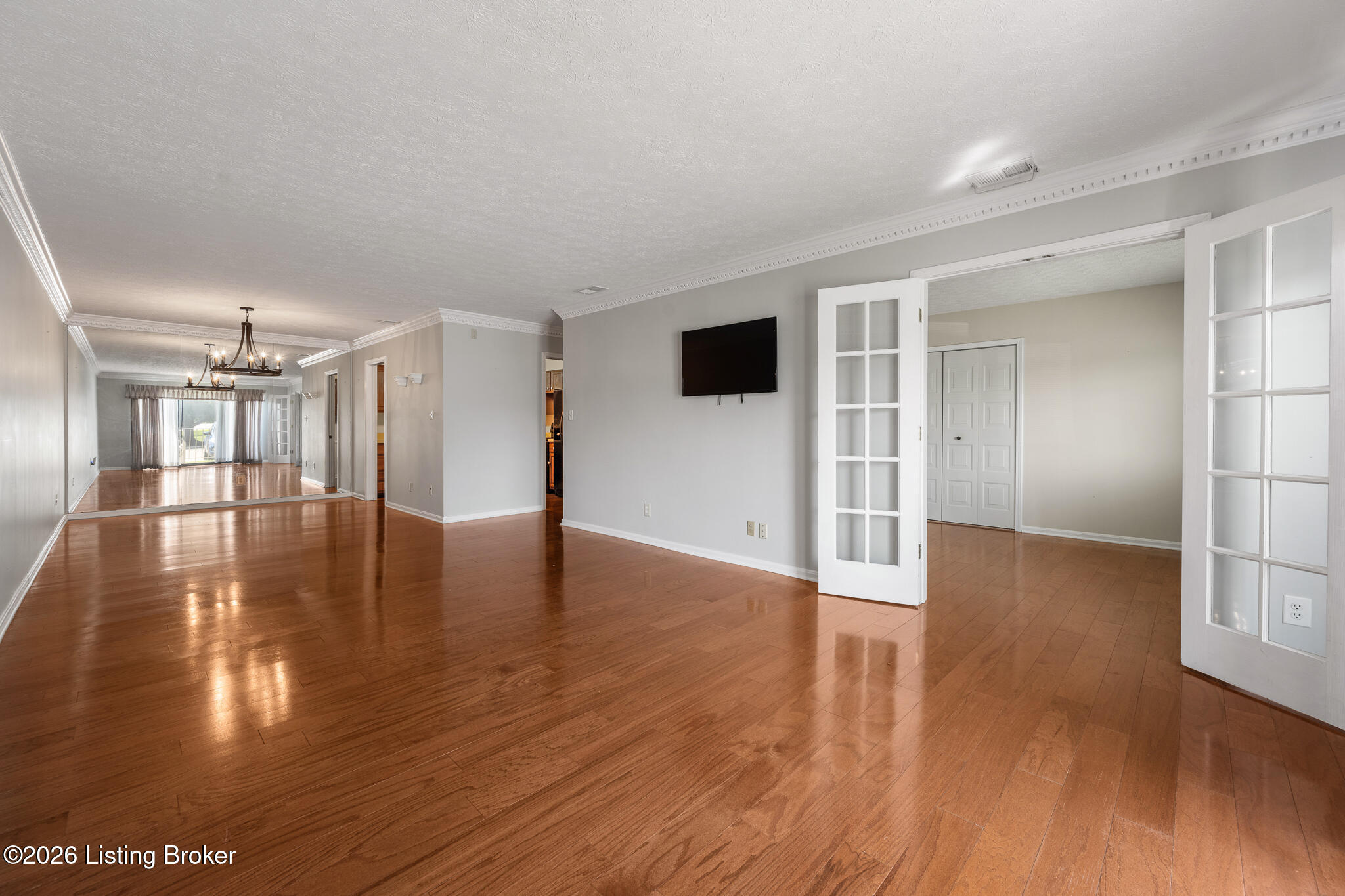 3030 Breckenridge Ln APT 112