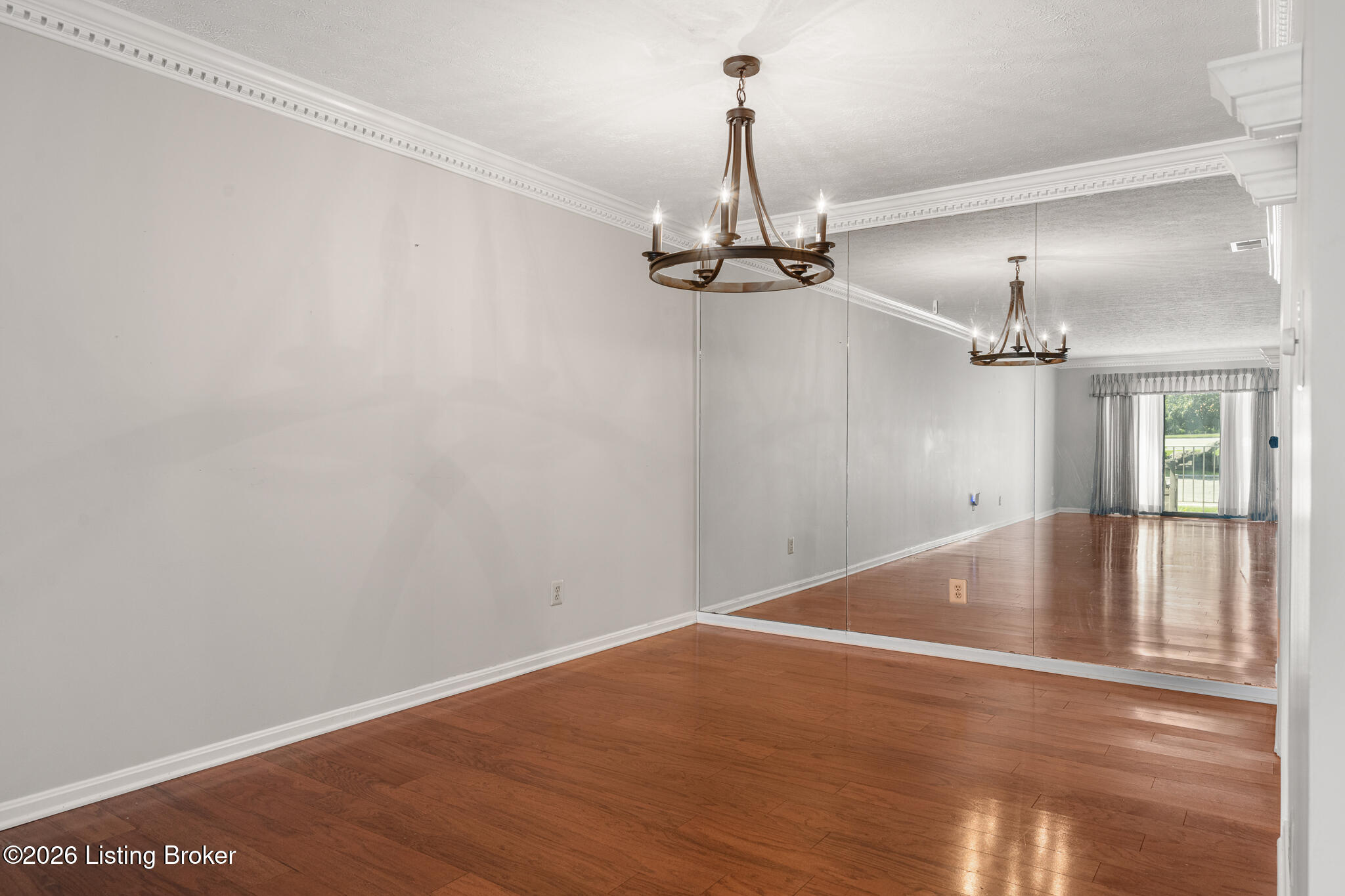 3030 Breckenridge Ln APT 112