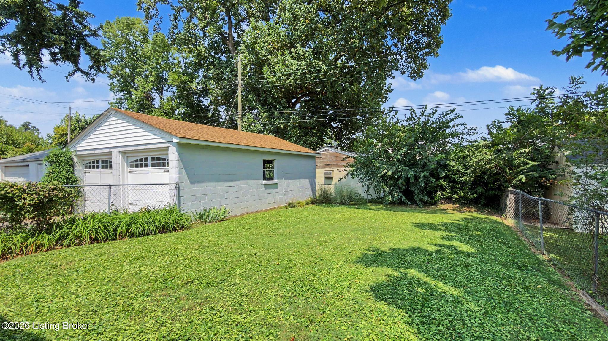 3025 Beaumont Rd
