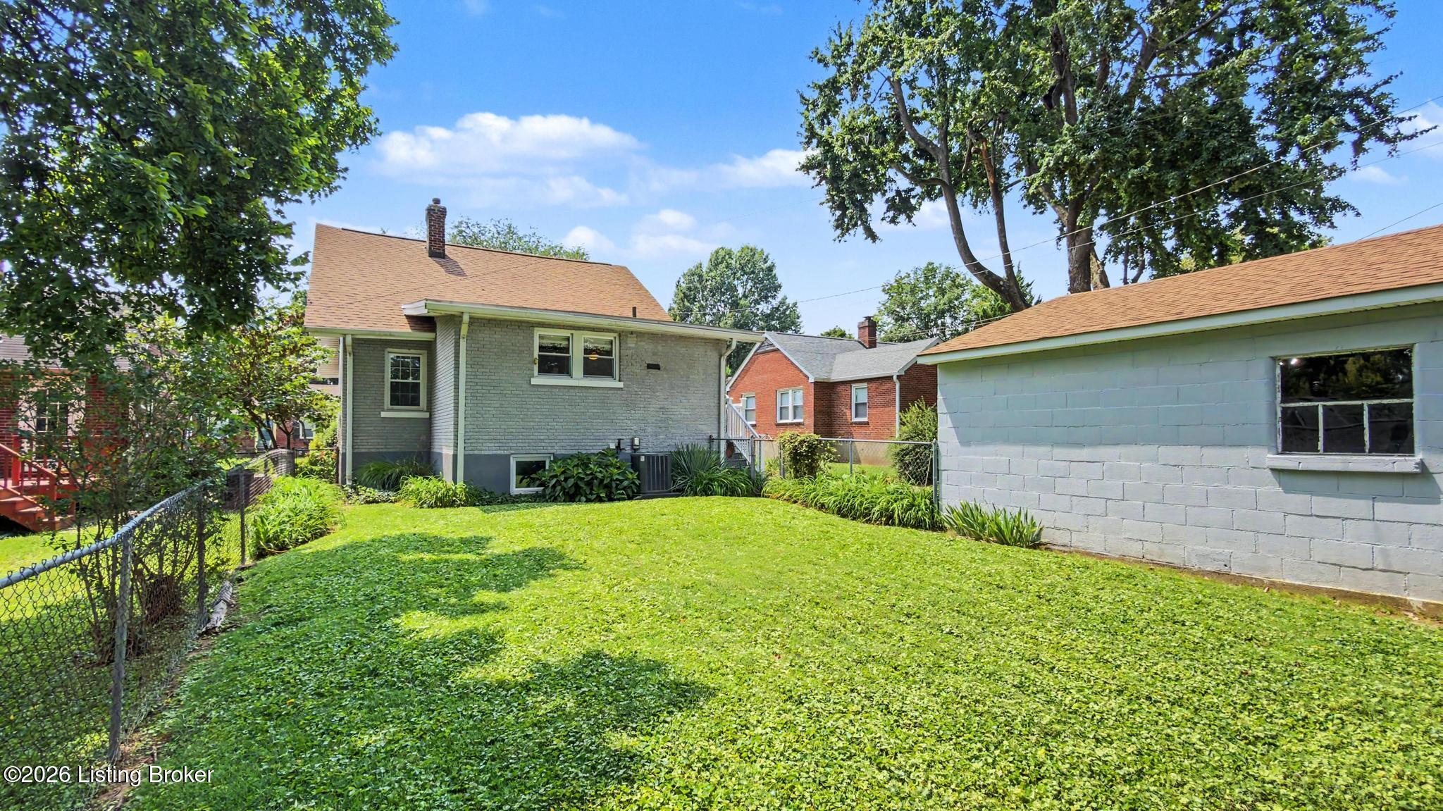 3025 Beaumont Rd