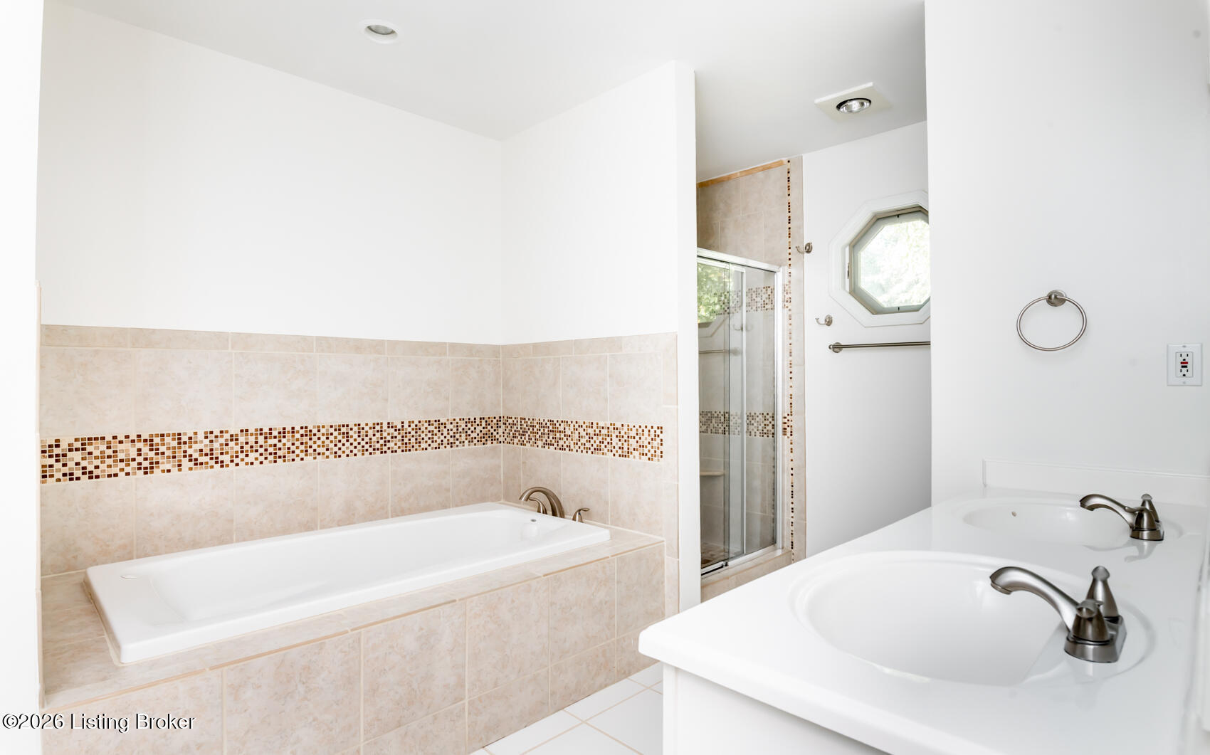 3155 Bushmill Park