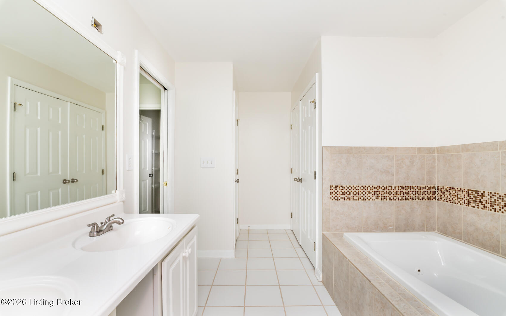 3155 Bushmill Park