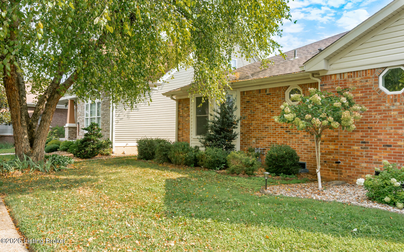 3155 Bushmill Park