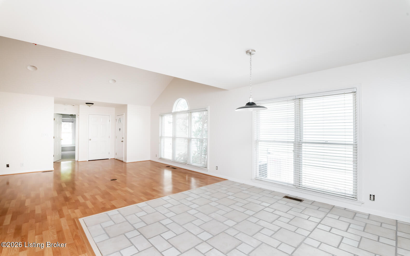 3155 Bushmill Park