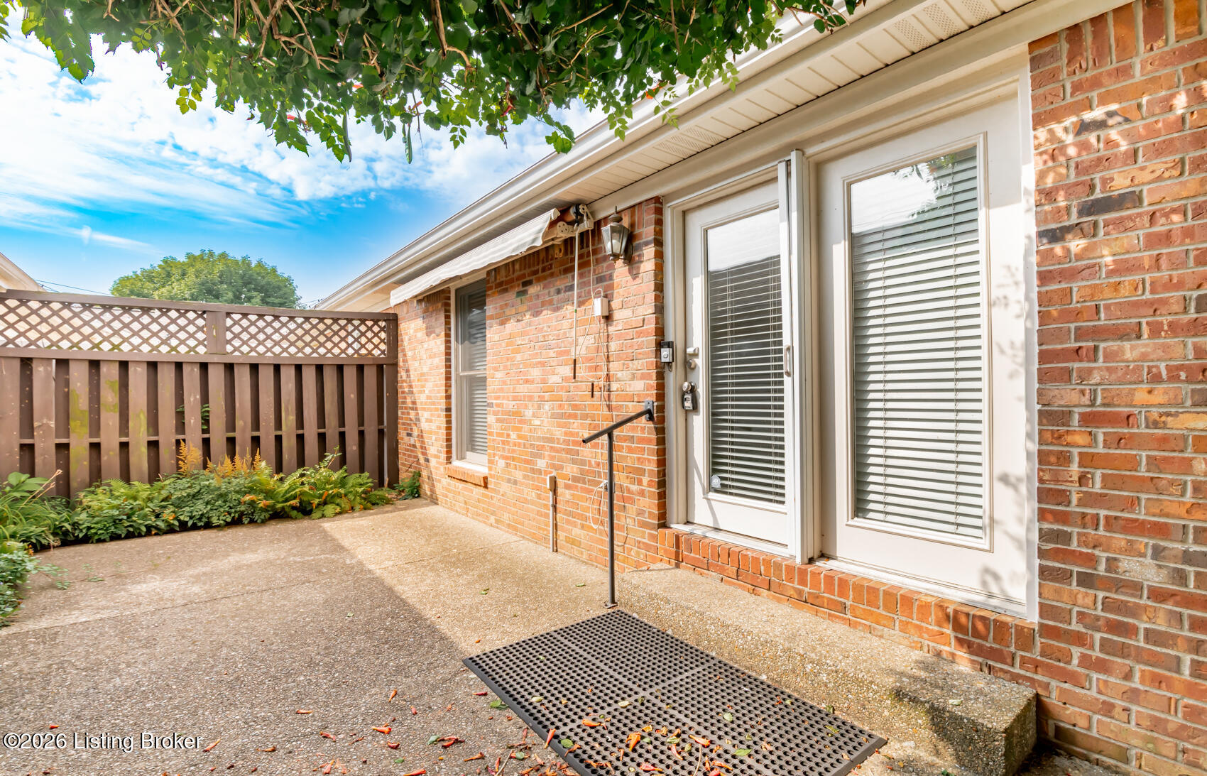 3155 Bushmill Park