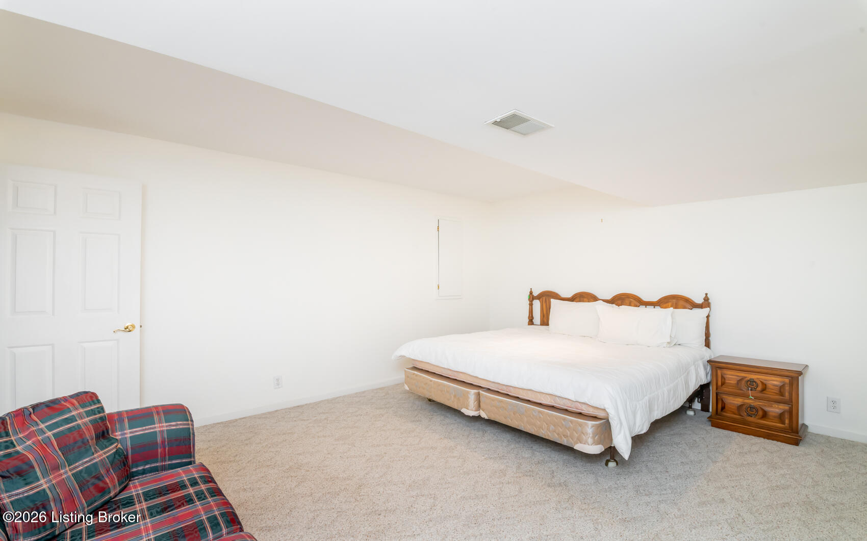 3155 Bushmill Park