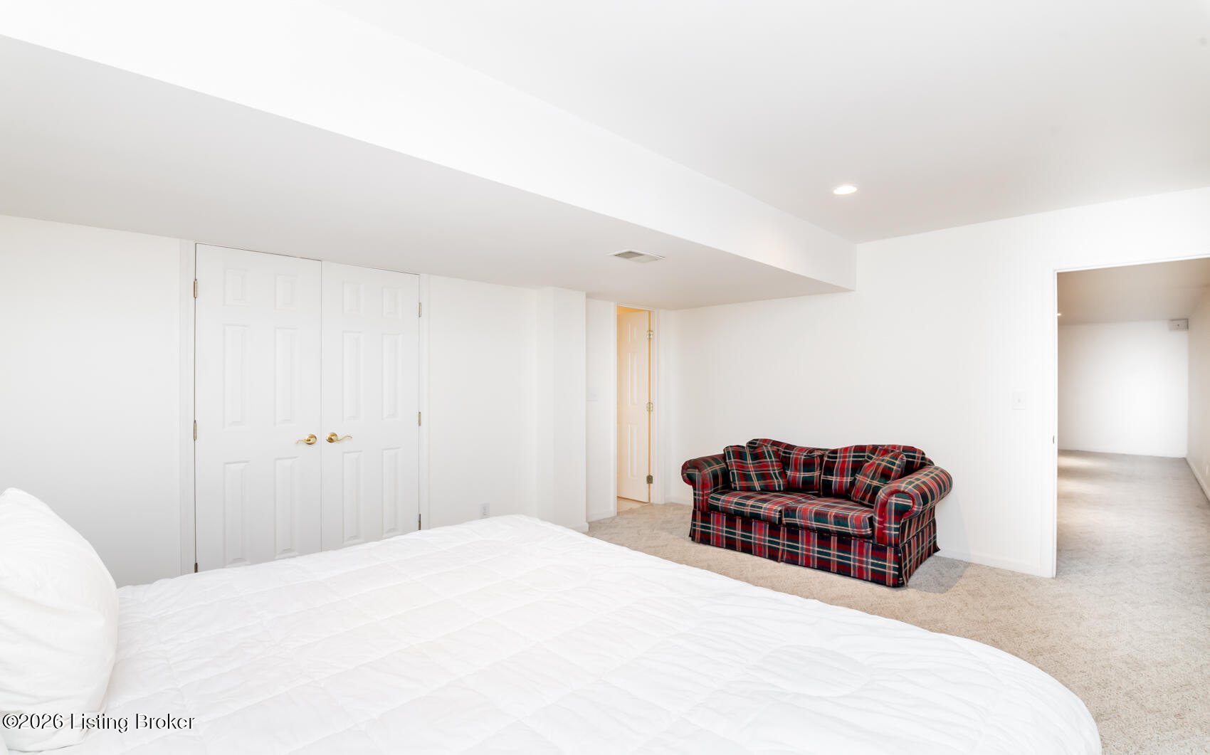 3155 Bushmill Park