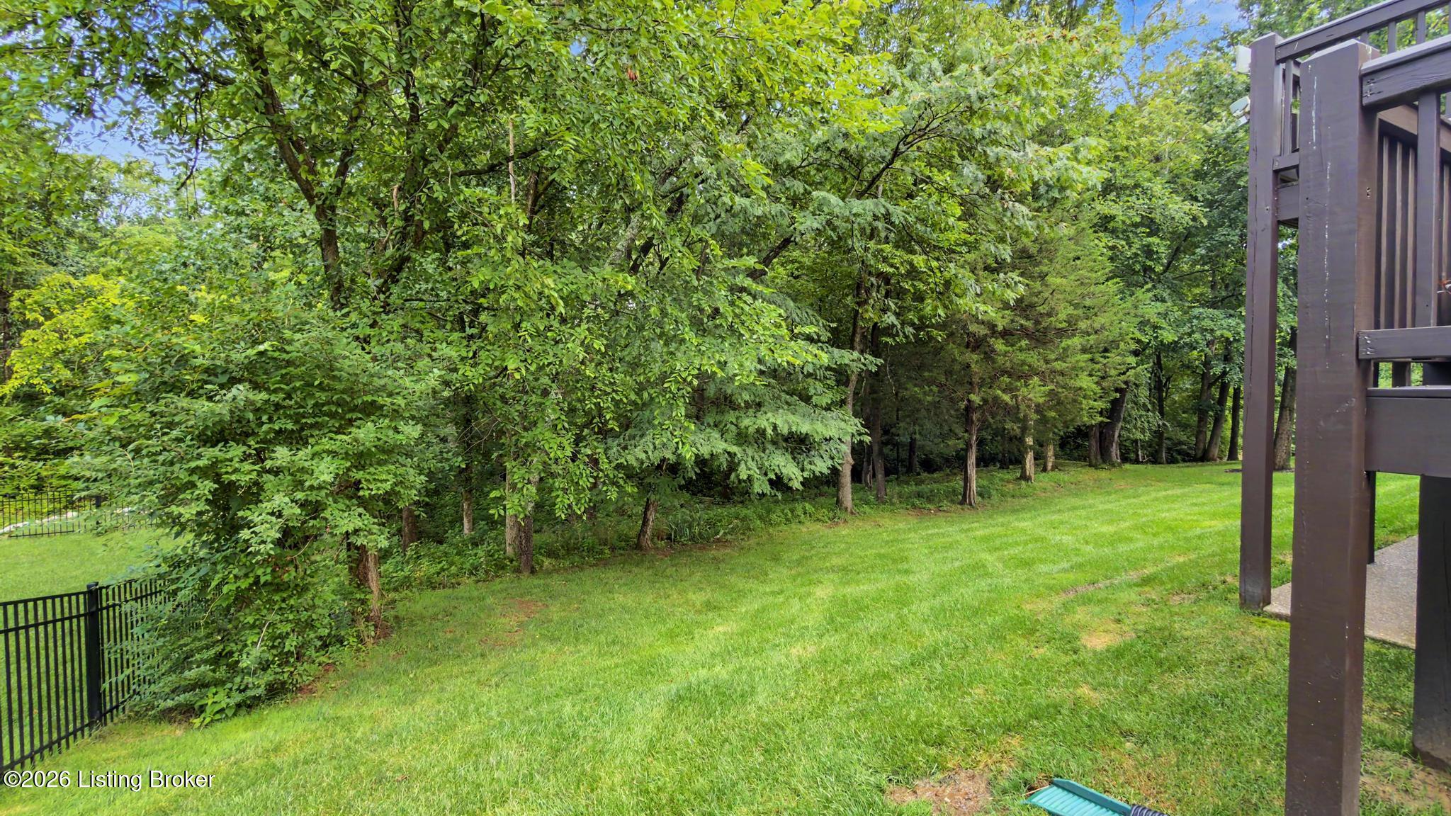 19120 Sturbridge Cir