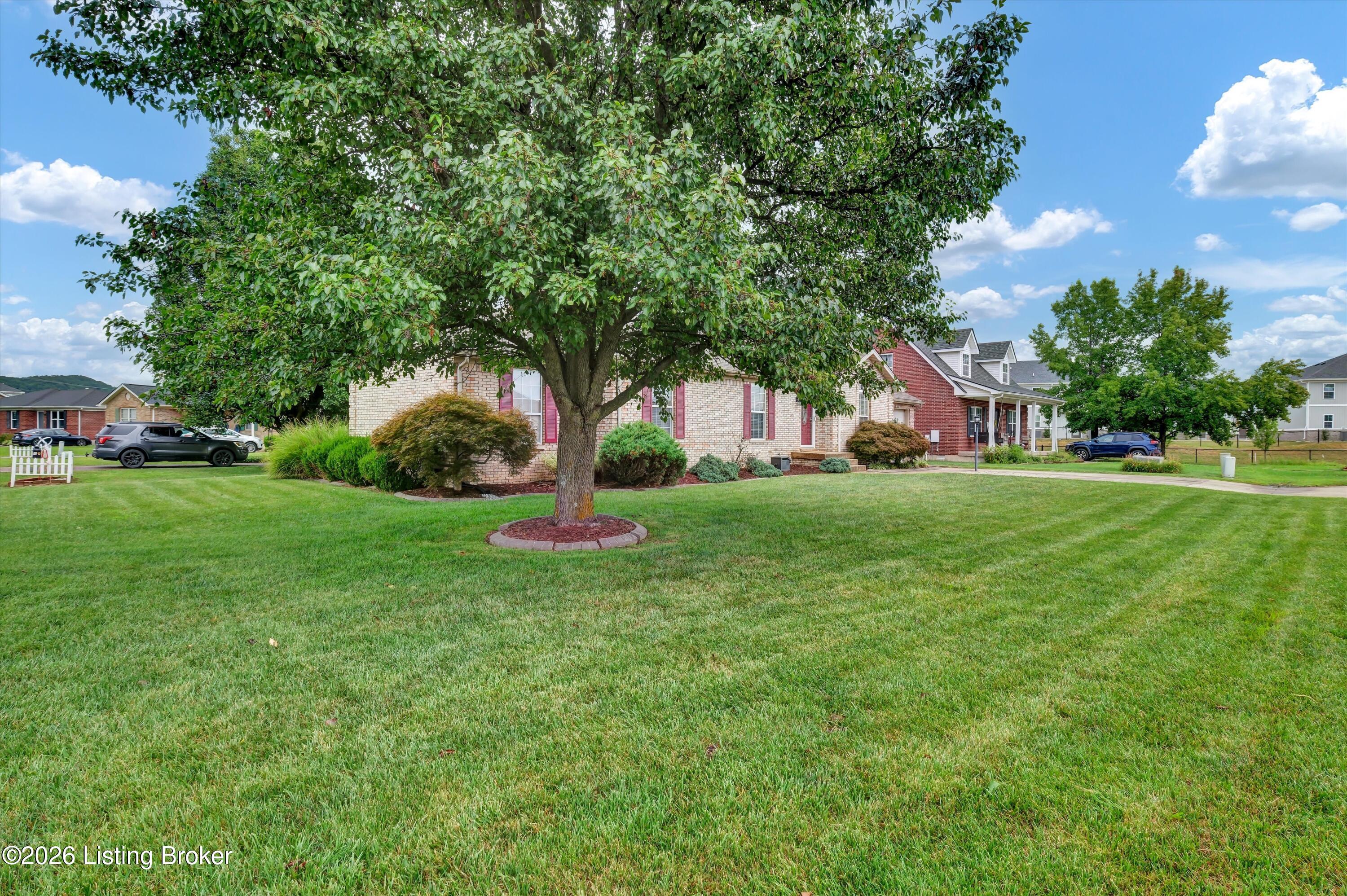 112 Tyler Dr