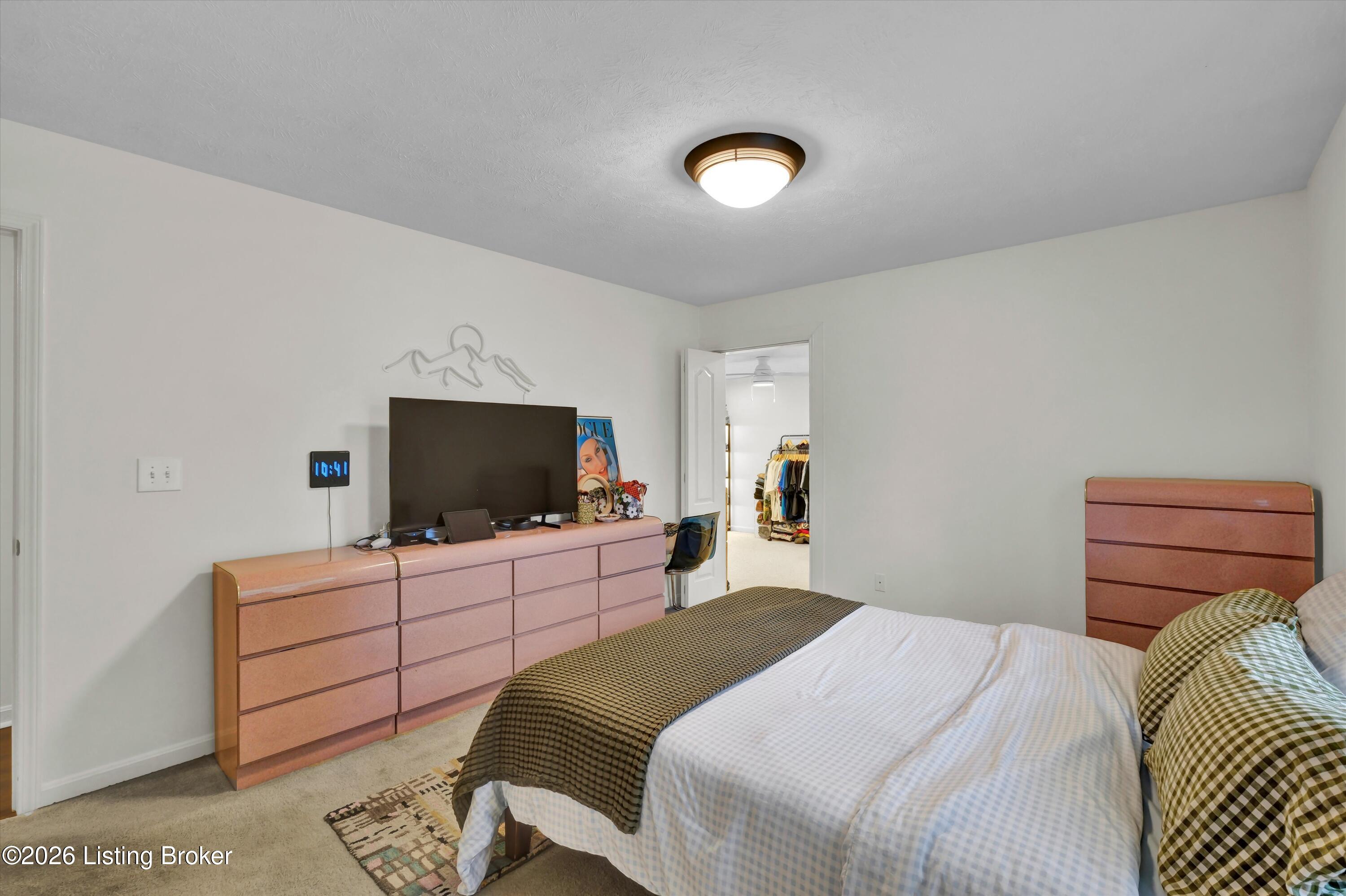 112 Tyler Dr