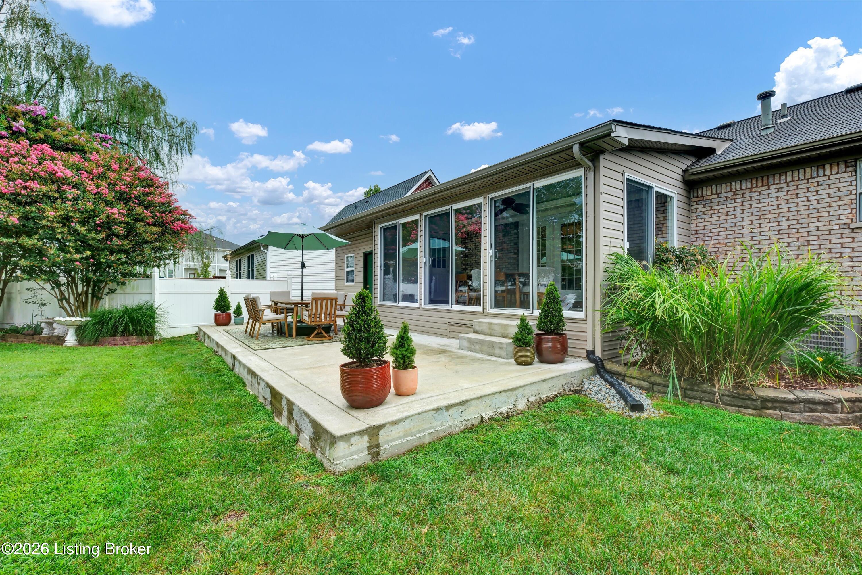 112 Tyler Dr