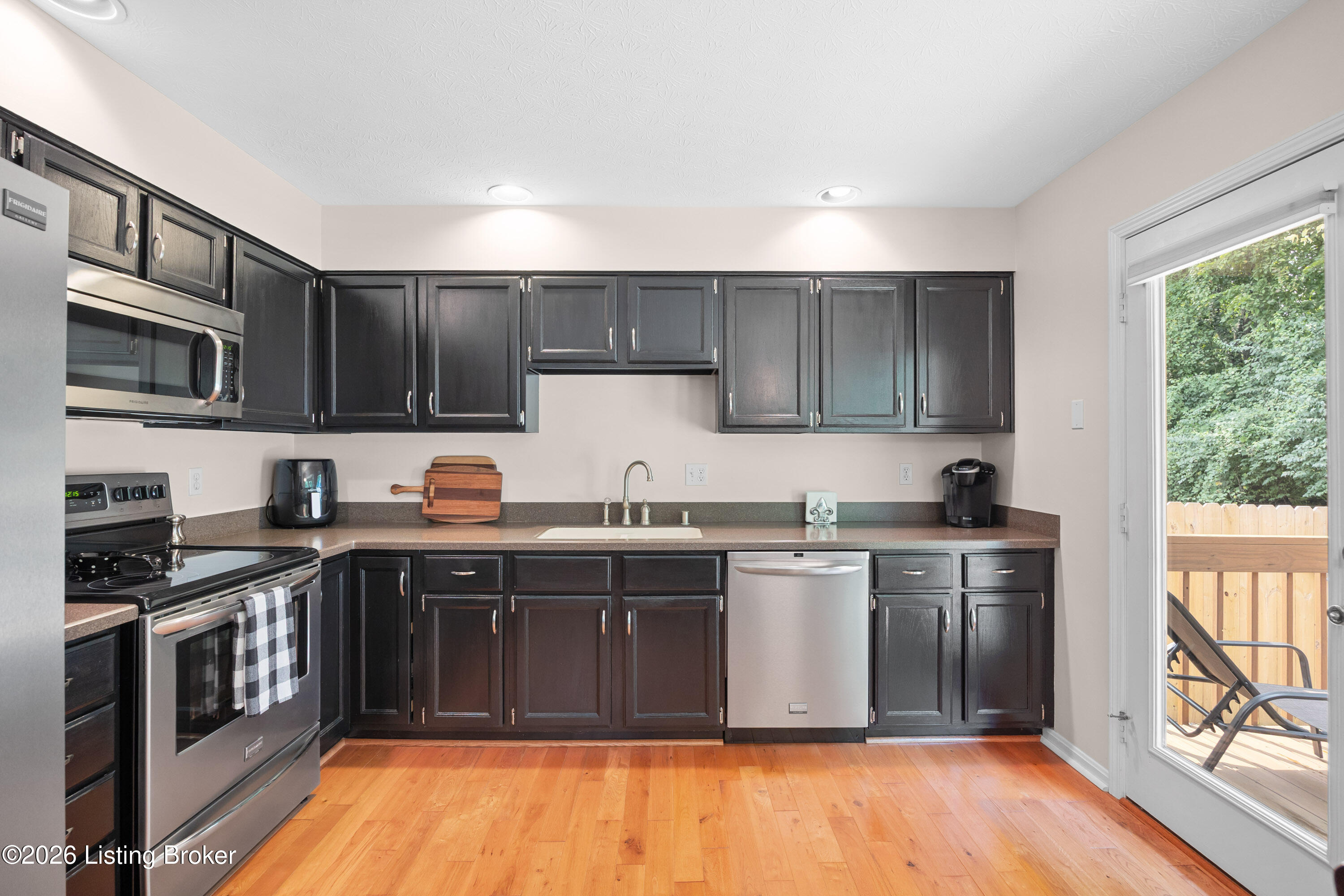 1500 Helmridge Ct