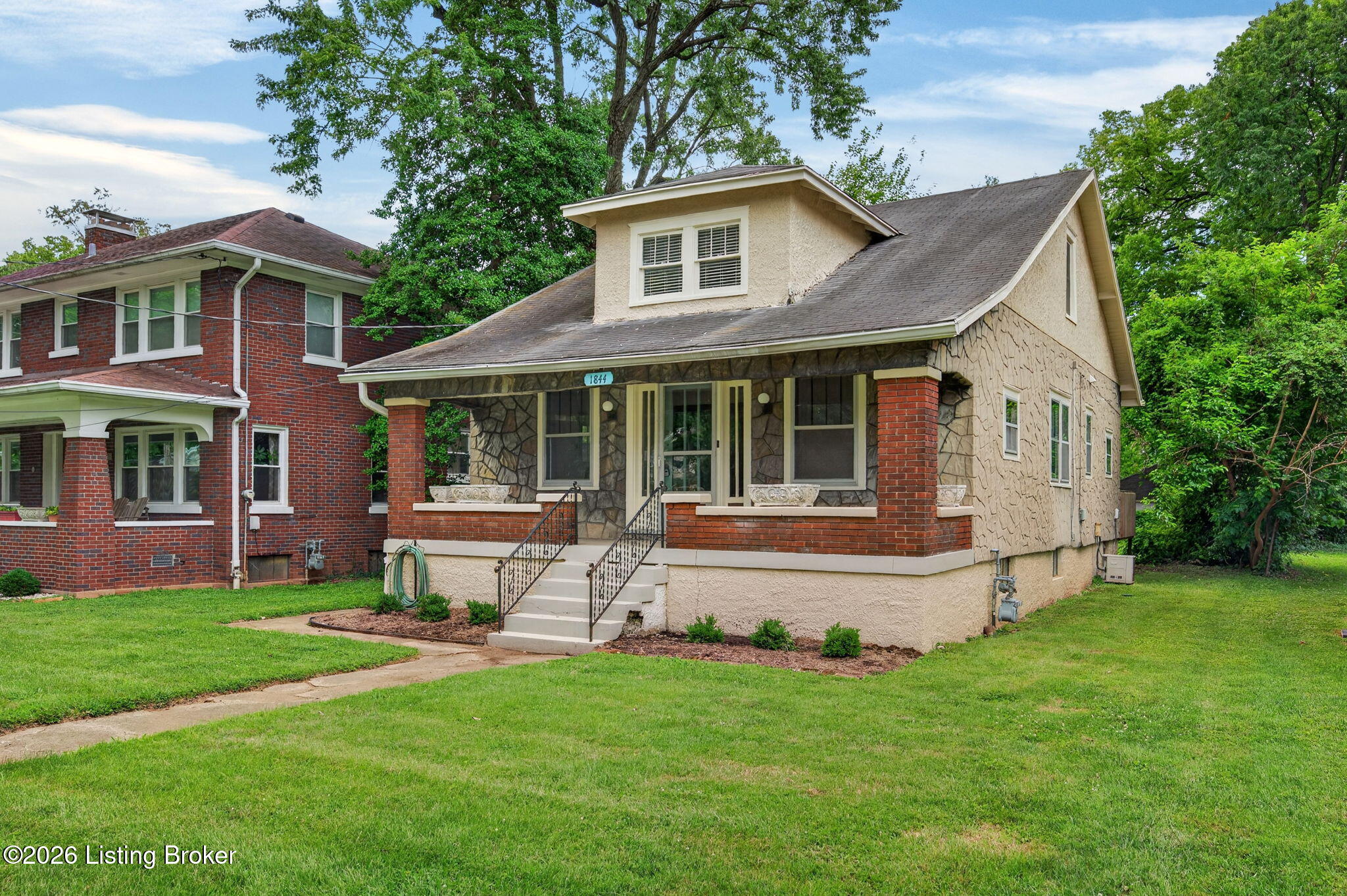 1844 Roanoke Ave