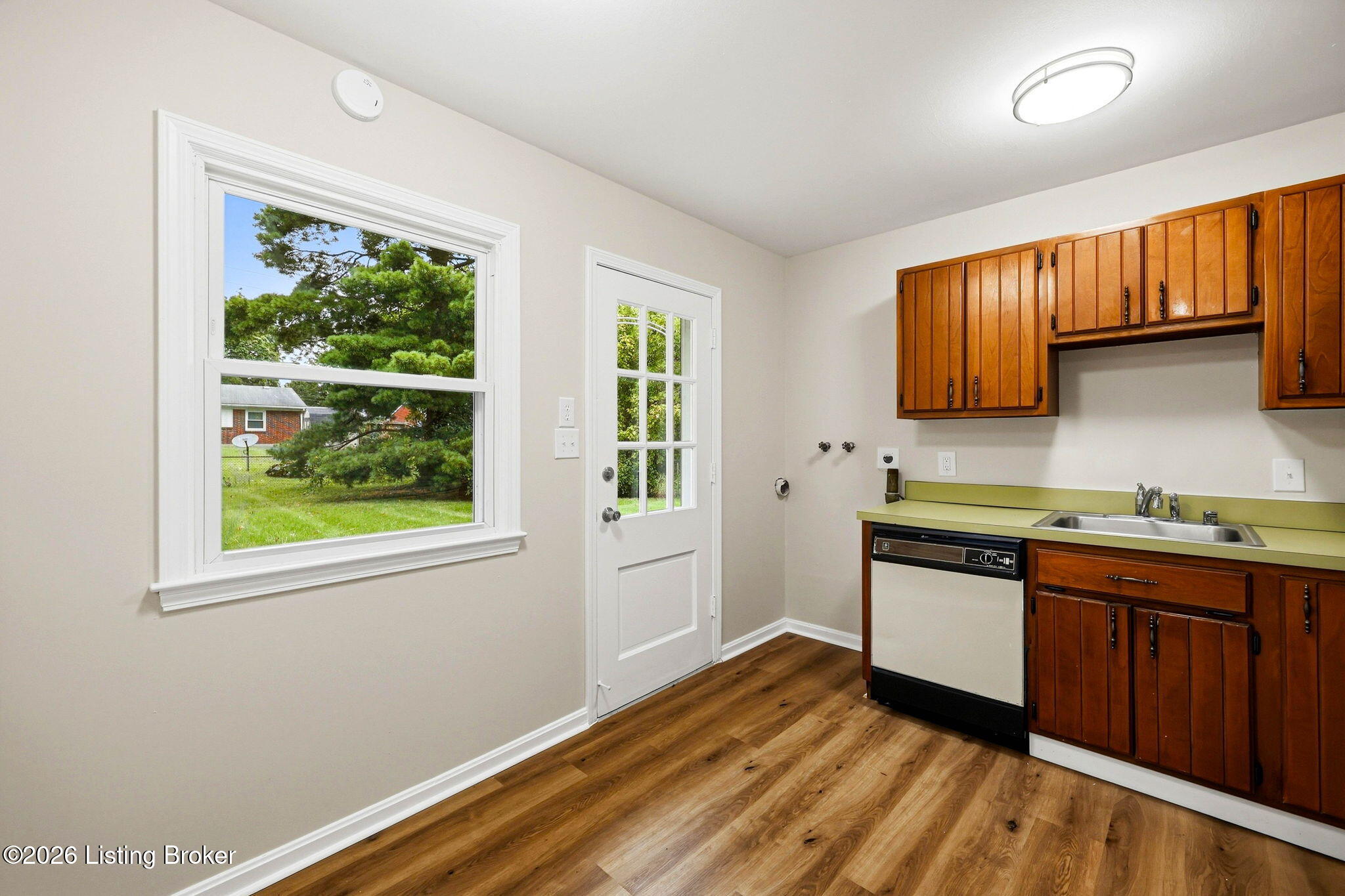 10013 Merioneth Dr