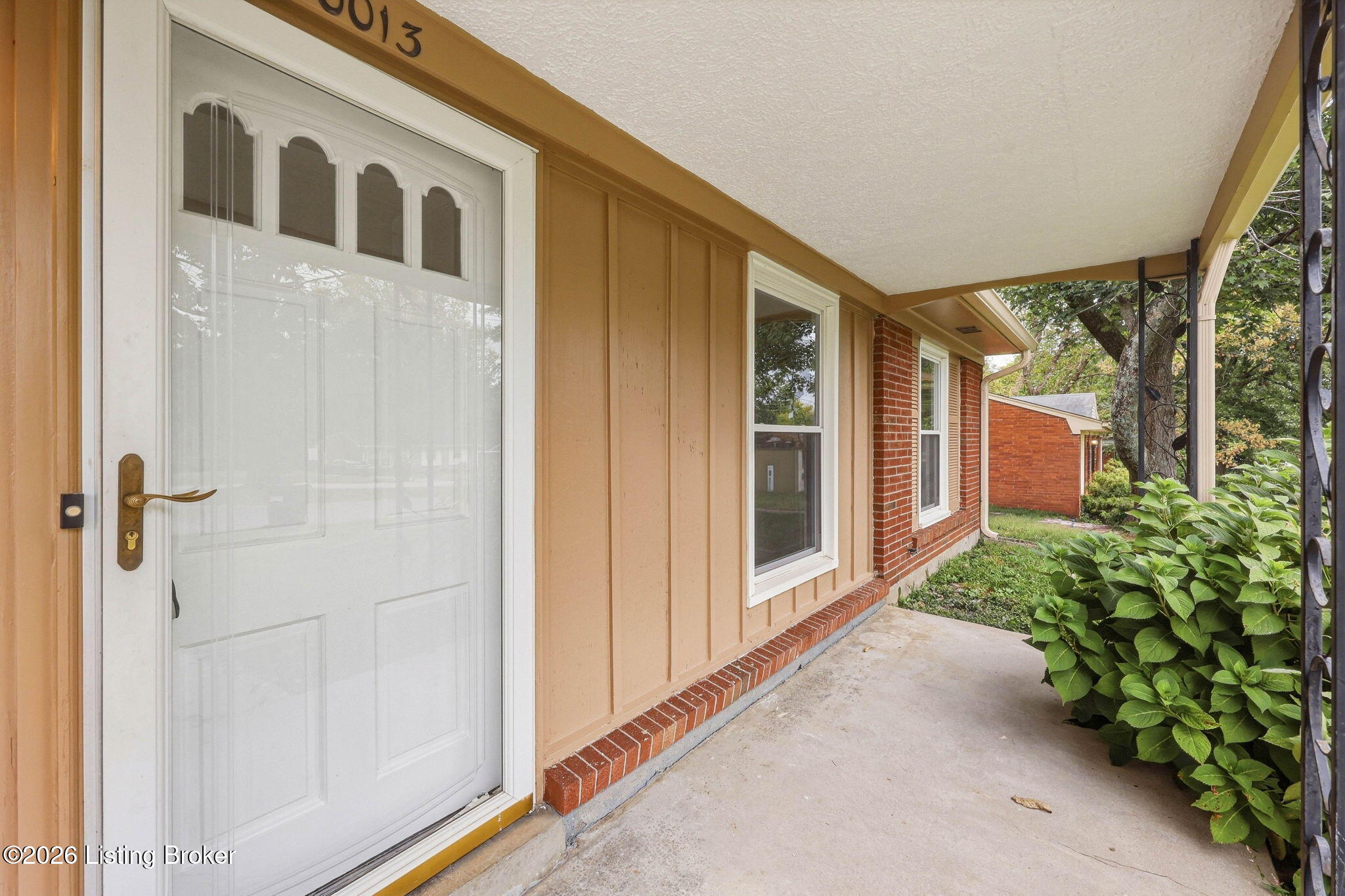 10013 Merioneth Dr