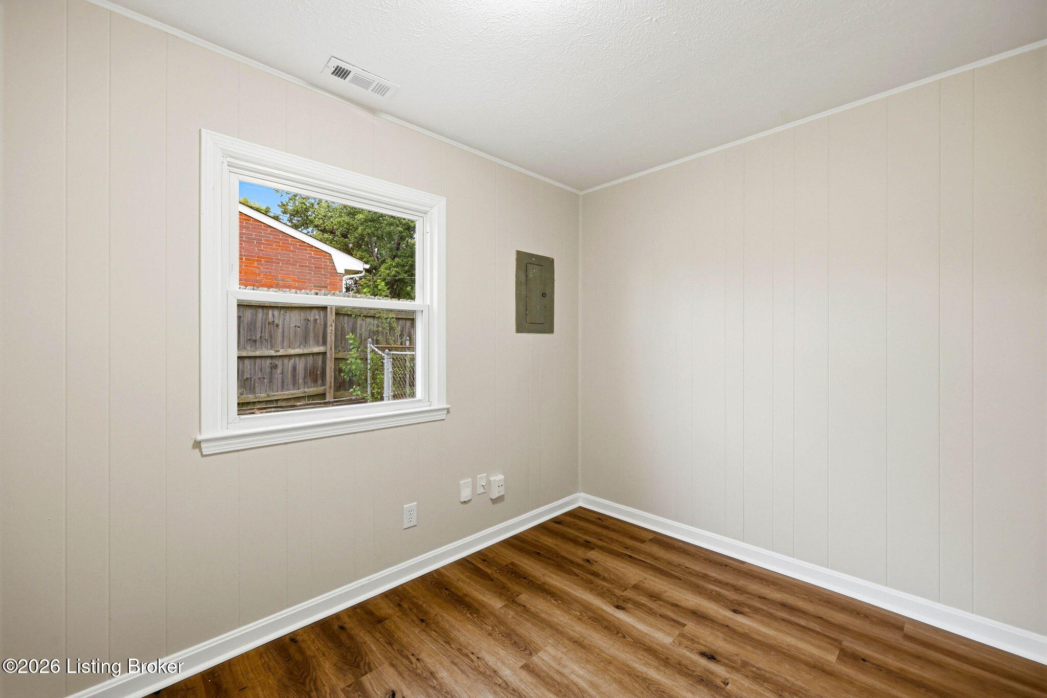 10013 Merioneth Dr