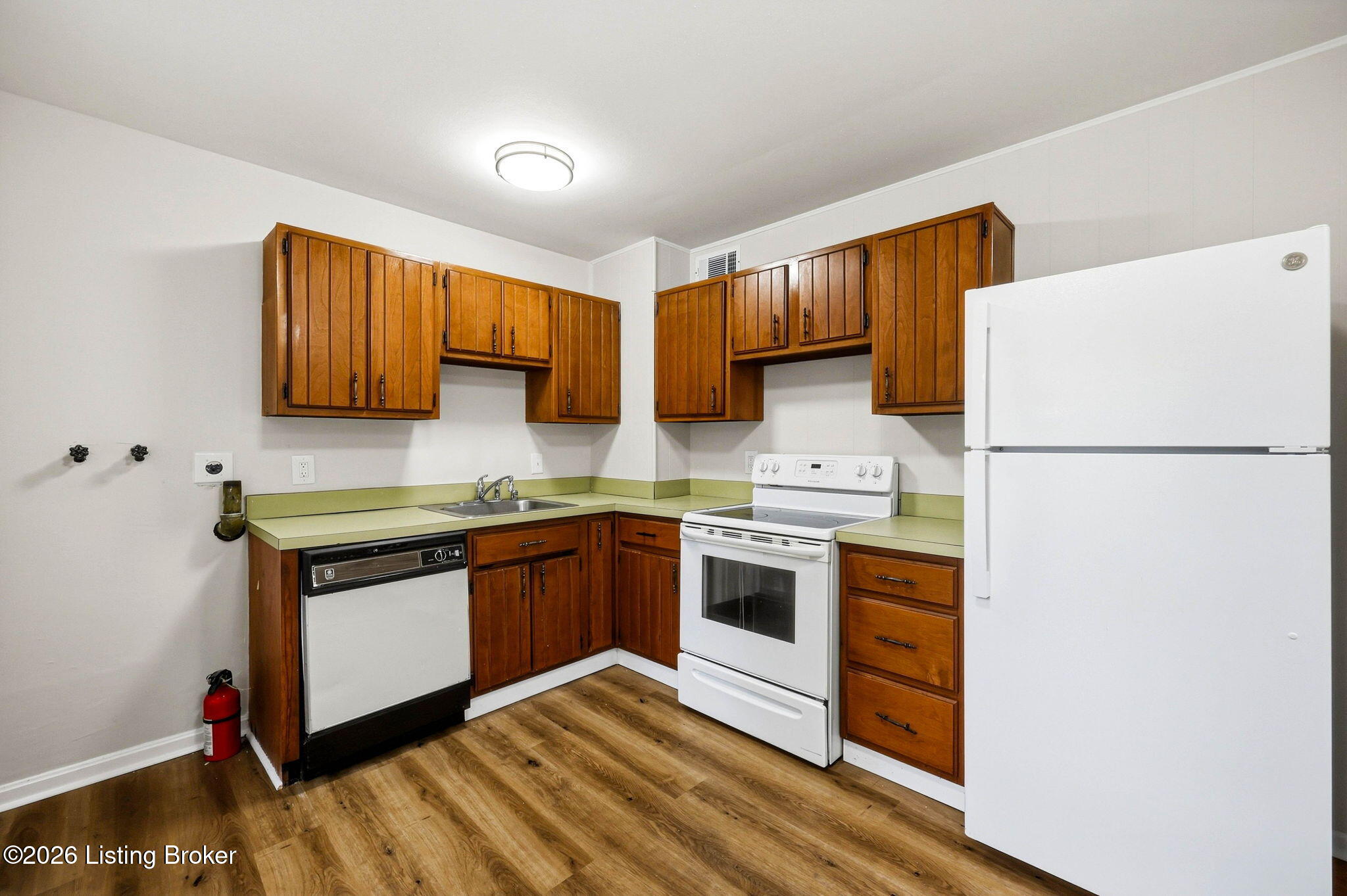 10013 Merioneth Dr