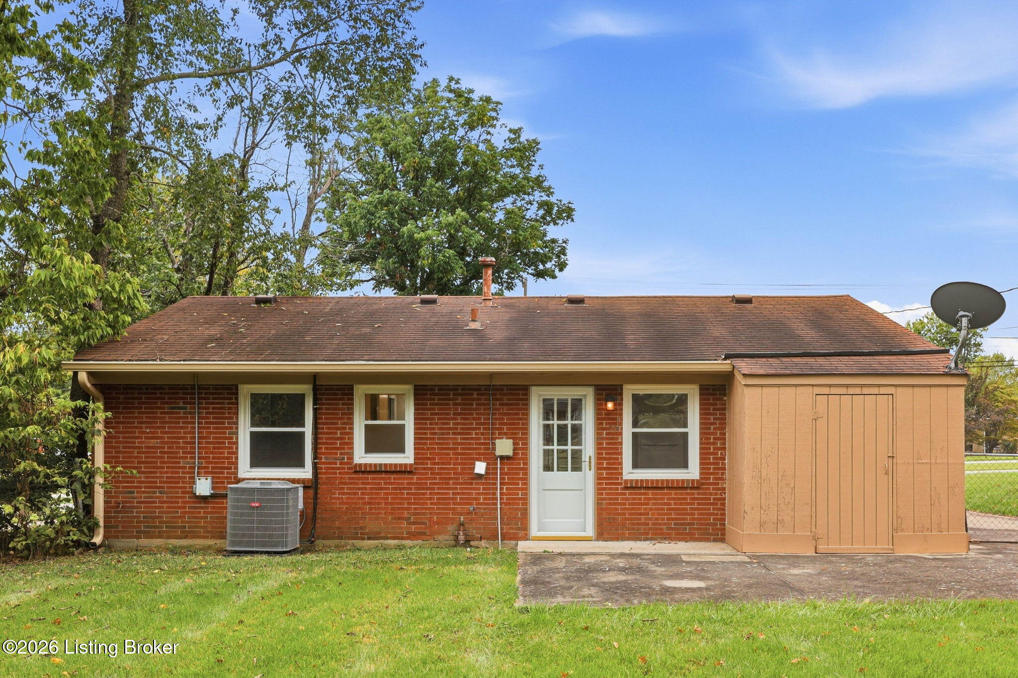 10013 Merioneth Dr