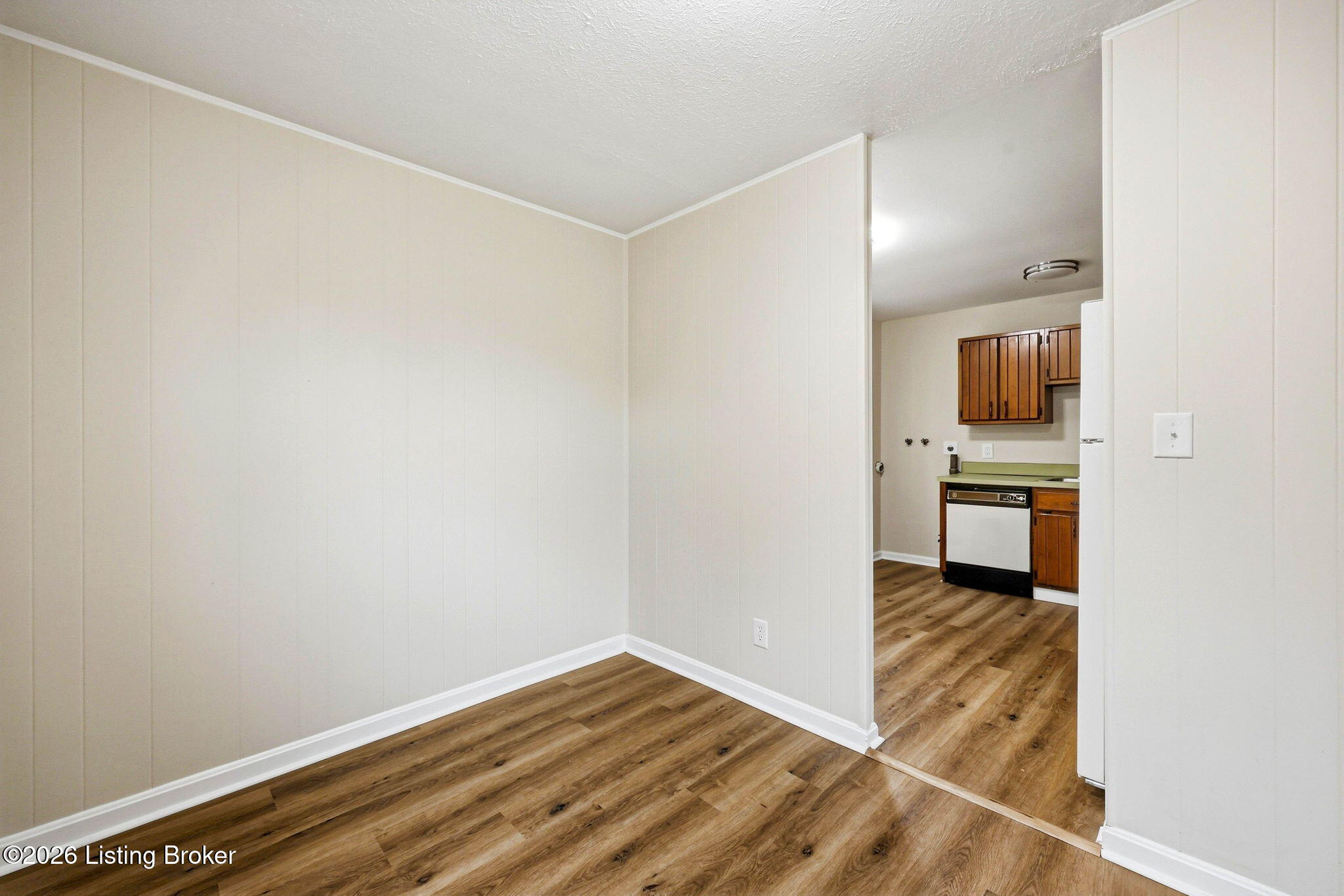 10013 Merioneth Dr