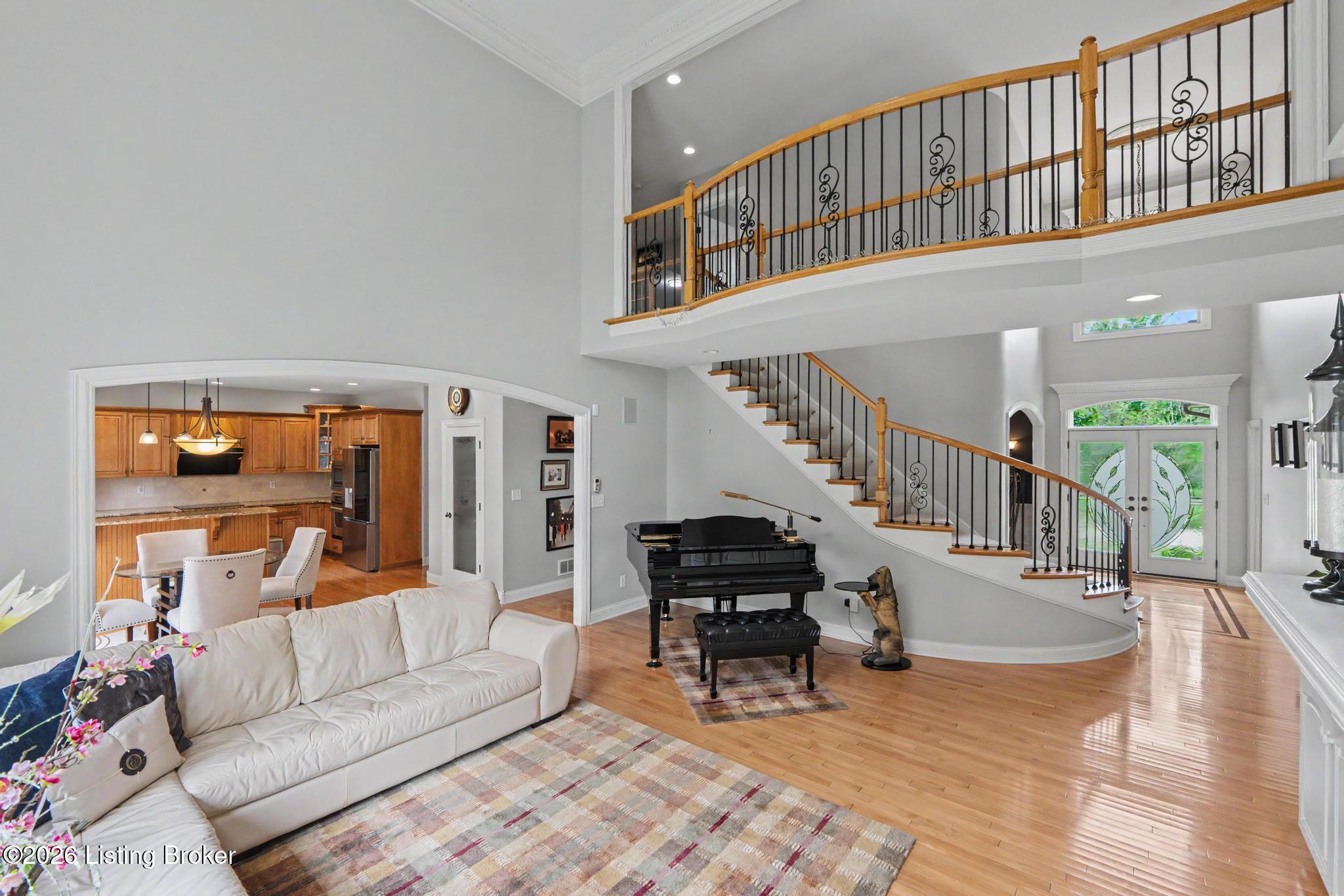 8803 Summit Ridge Dr