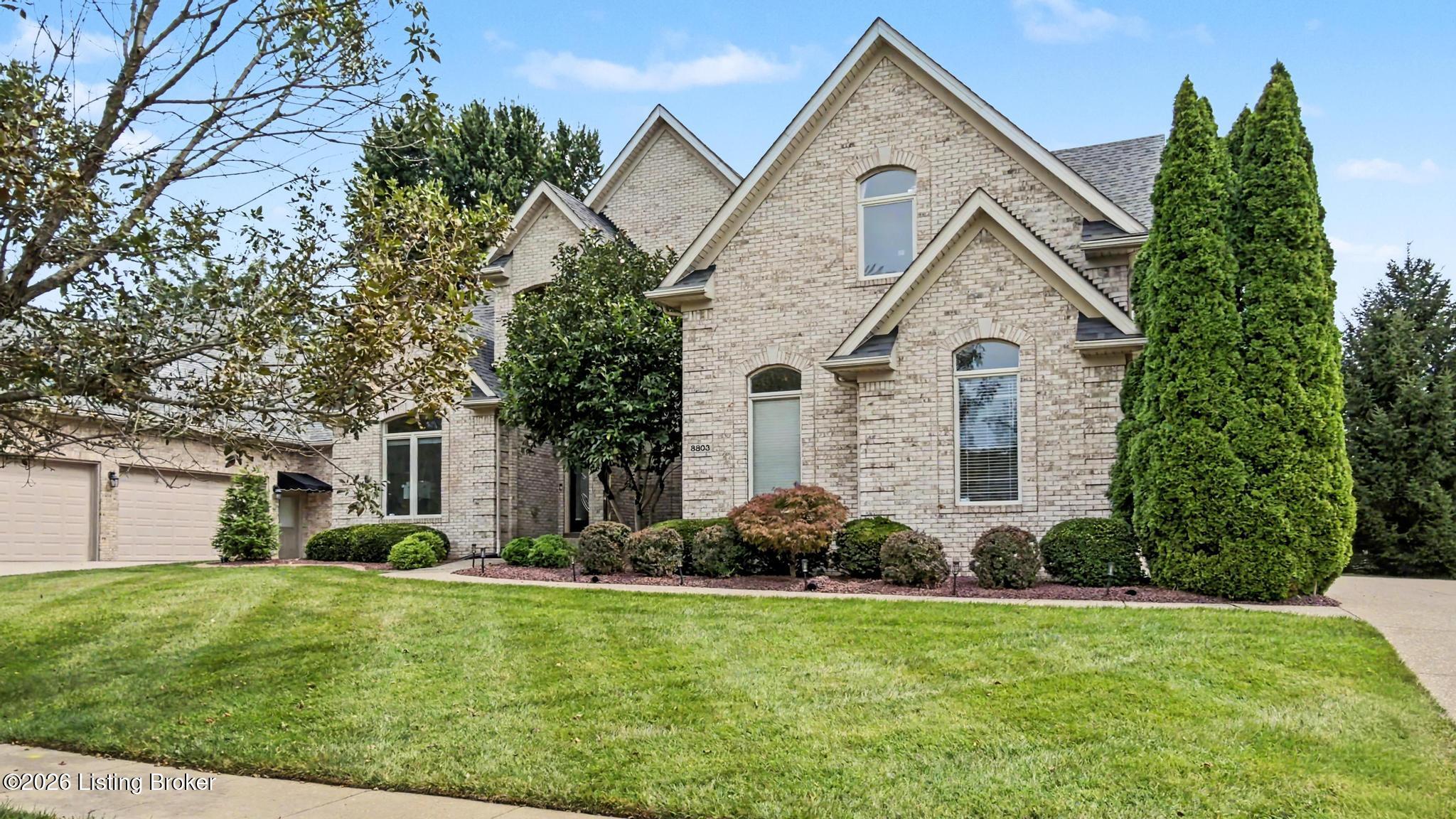 8803 Summit Ridge Dr