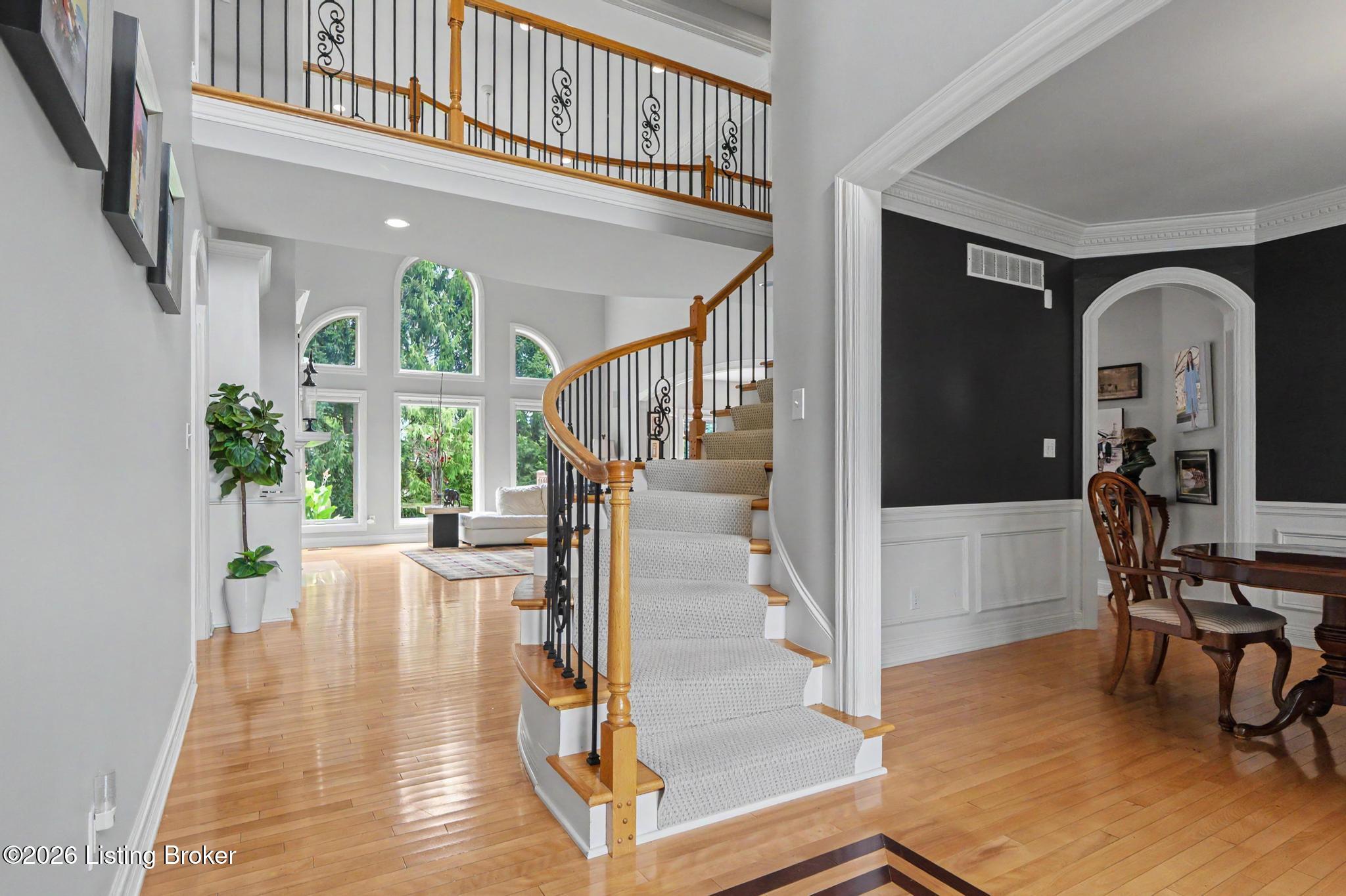 8803 Summit Ridge Dr