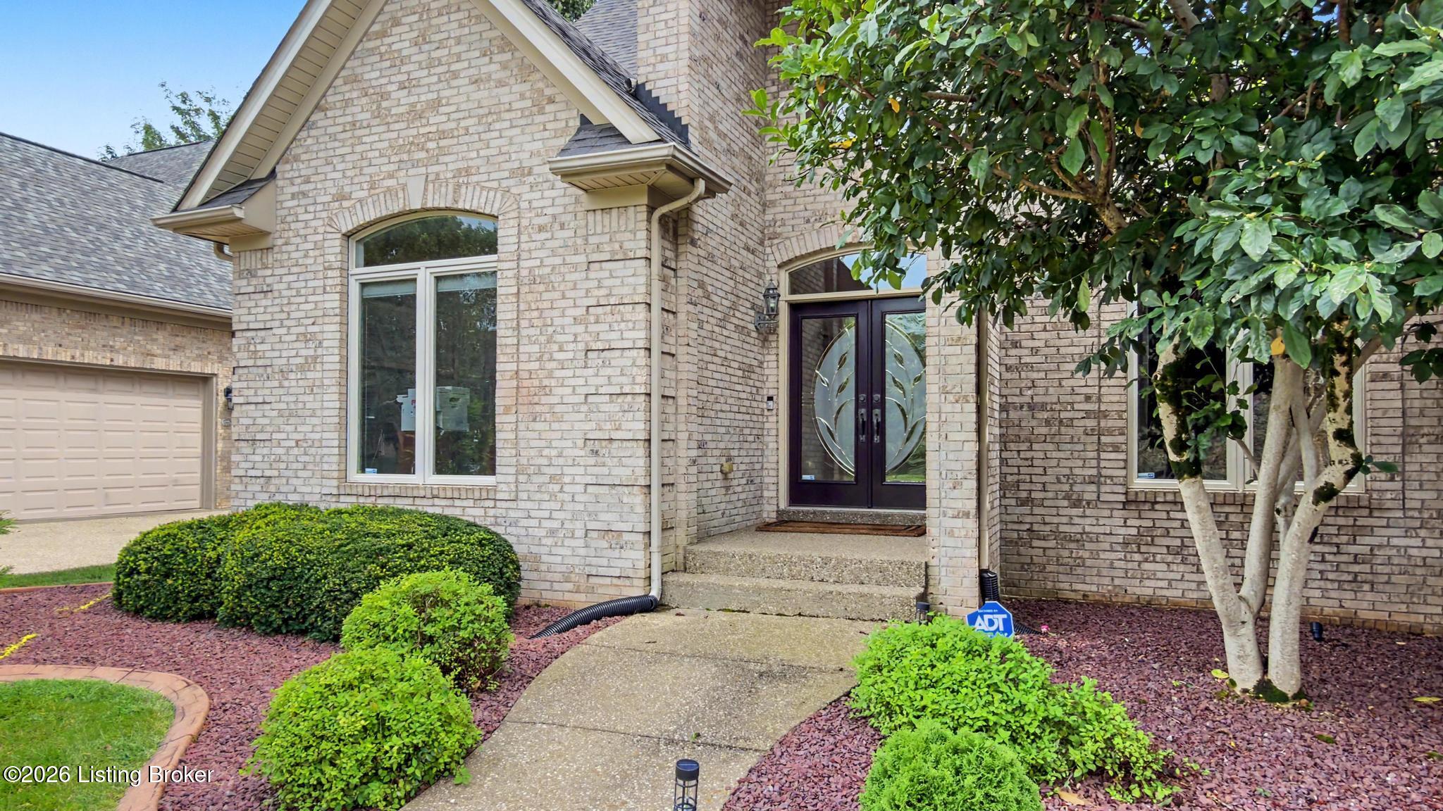 8803 Summit Ridge Dr