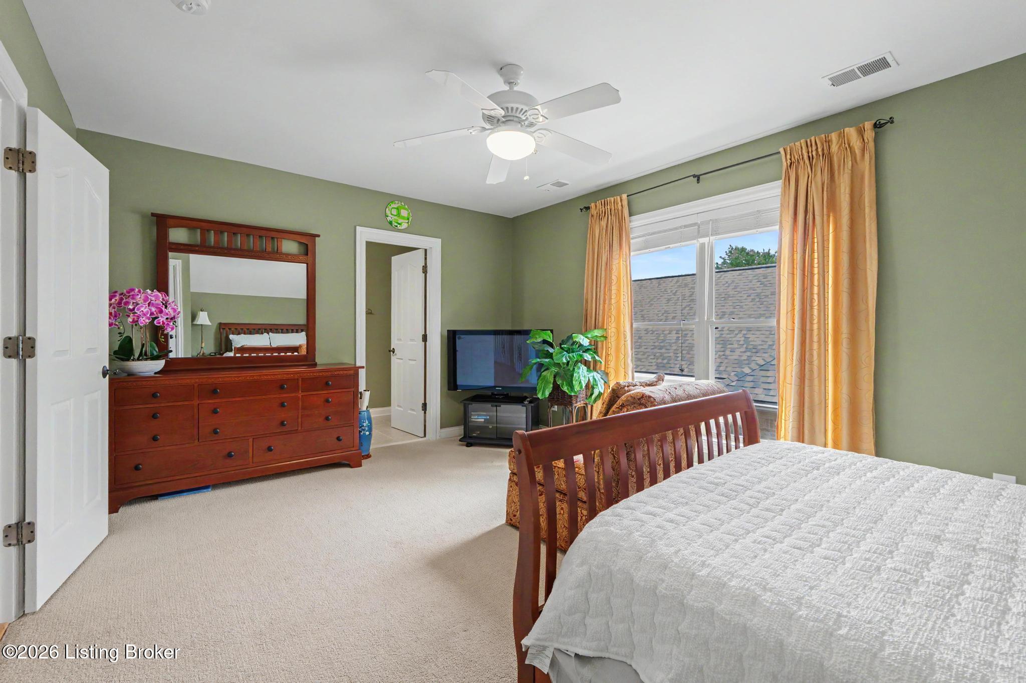 8803 Summit Ridge Dr
