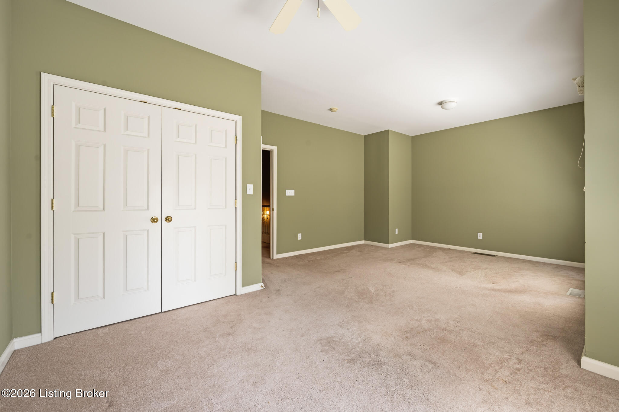10021 Forest Village Ln