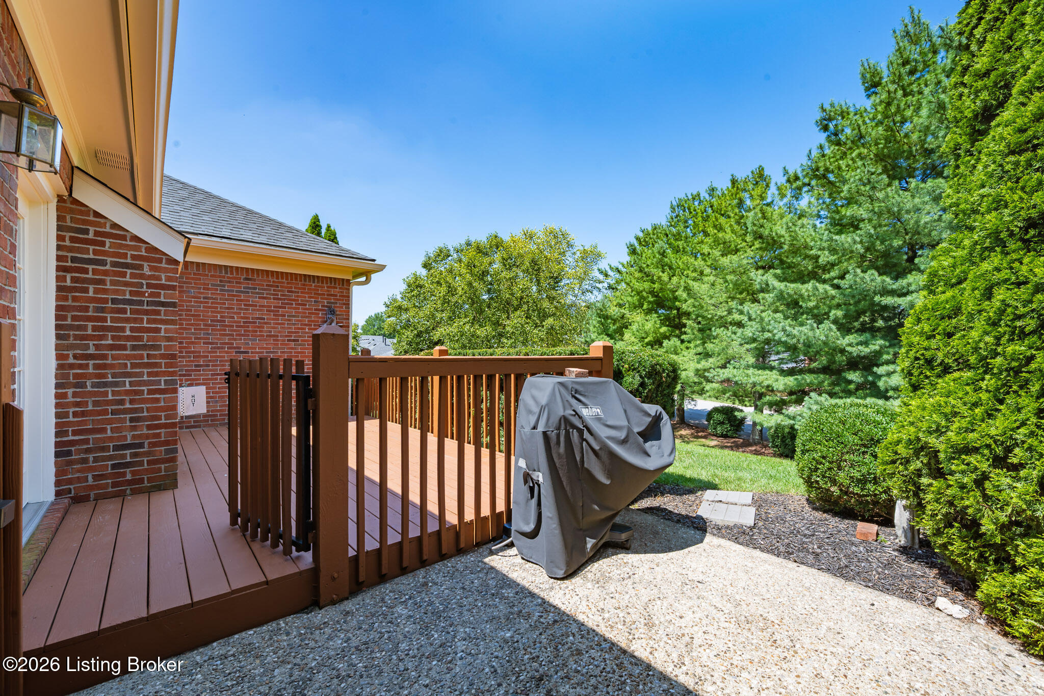 10021 Forest Village Ln