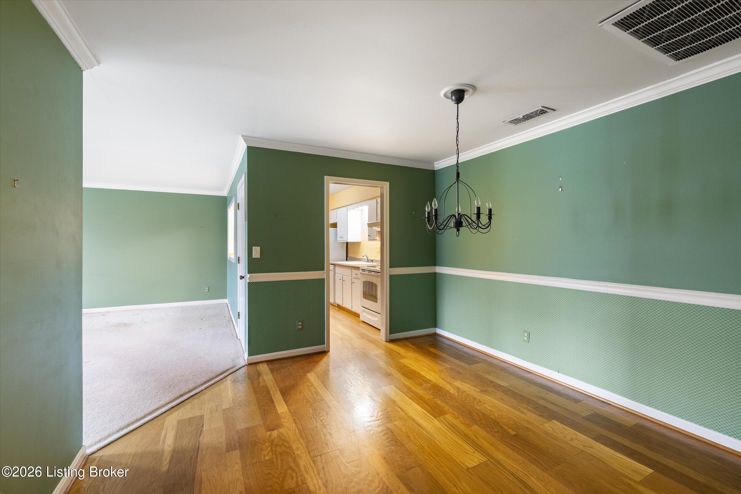 201 Ramsgate Gardens Ct 104