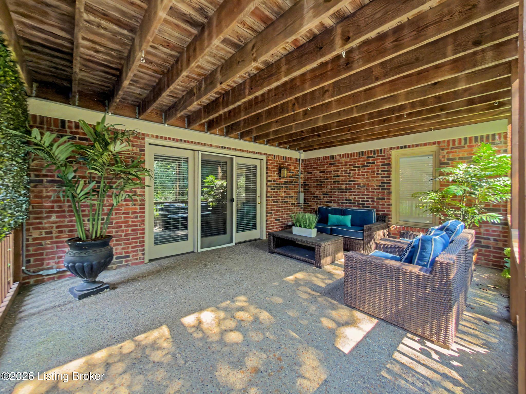 1112 Bentwood Place Ct