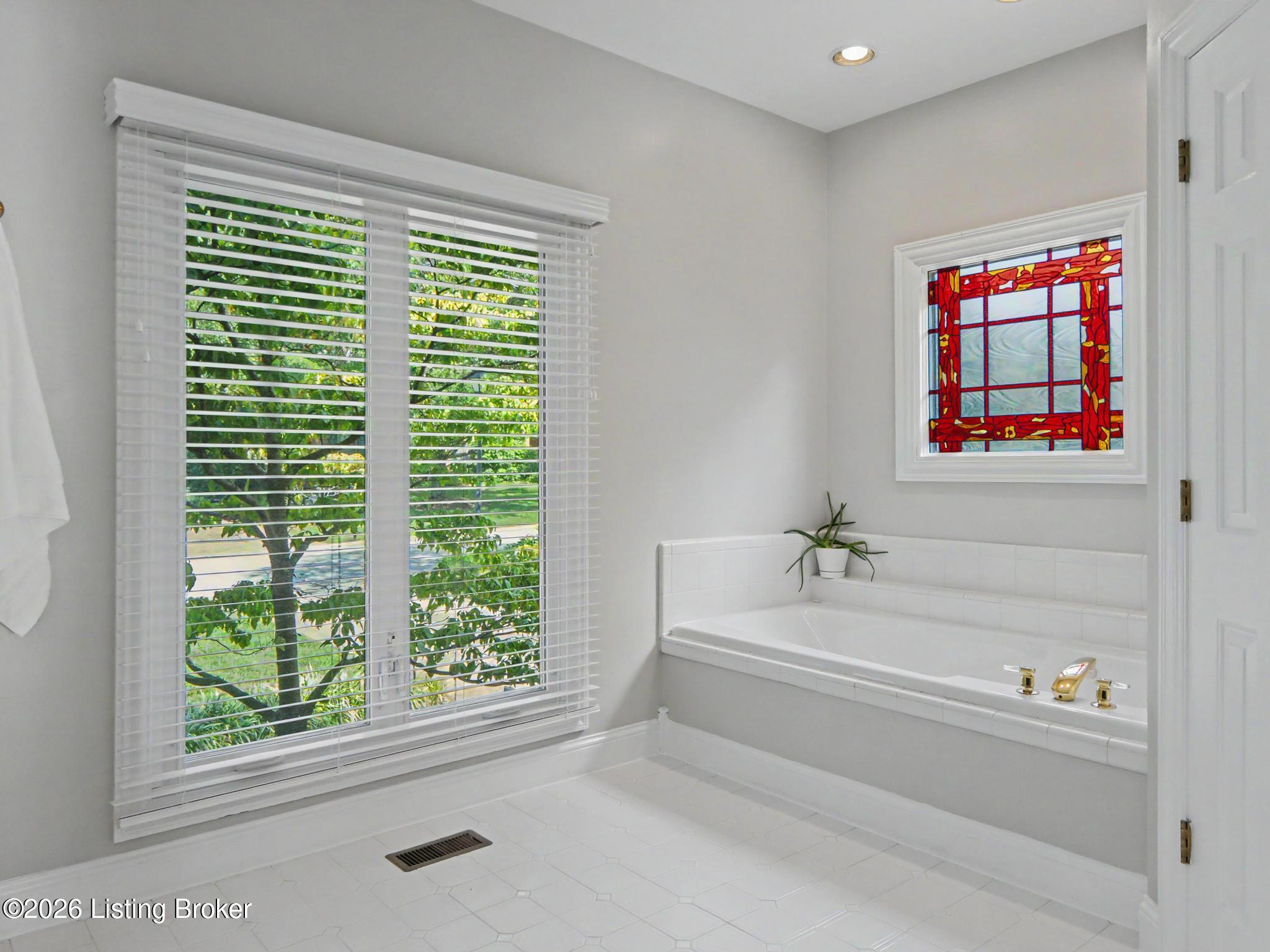 1112 Bentwood Place Ct