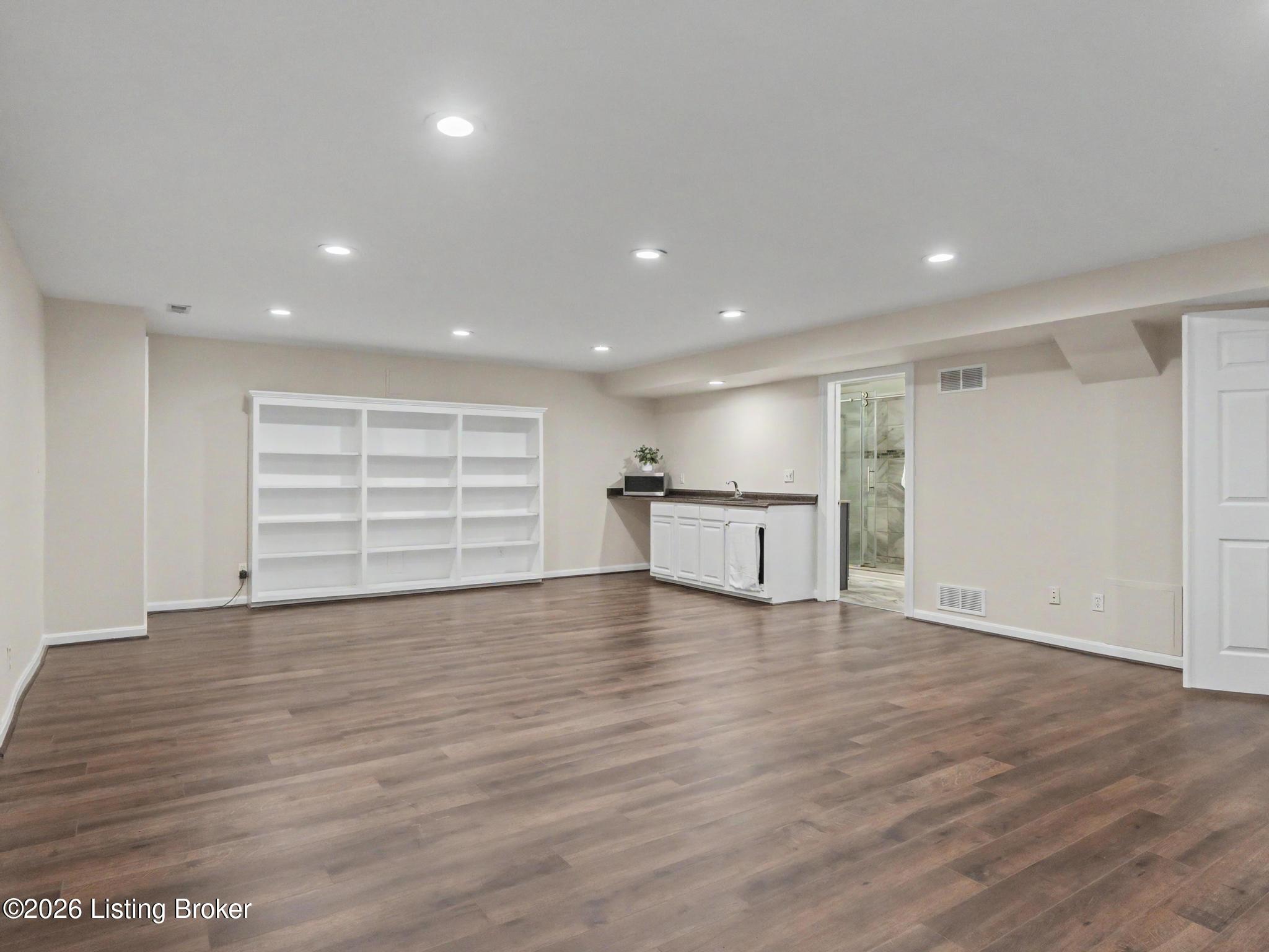 1112 Bentwood Place Ct