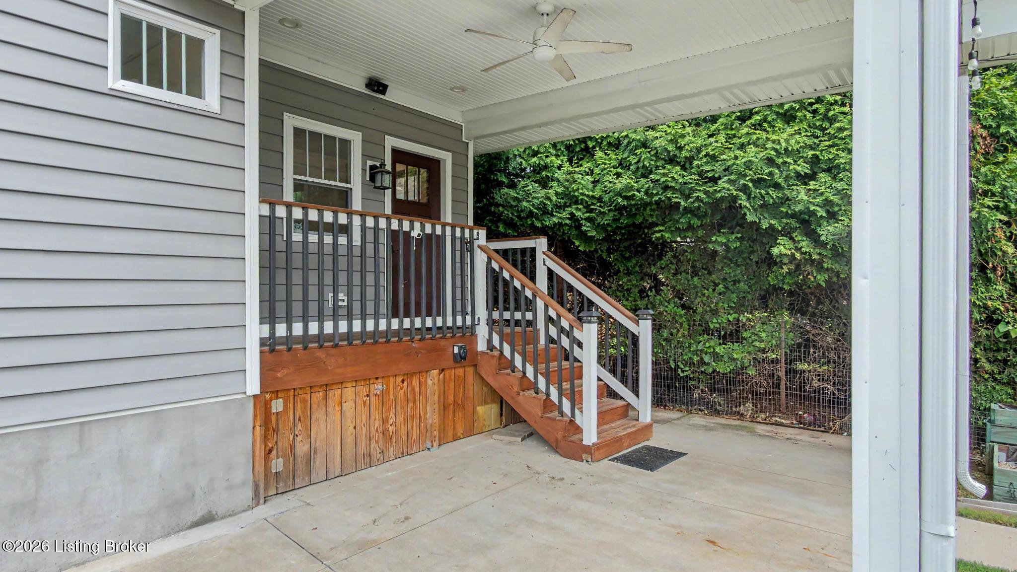3812 Warner Ave
