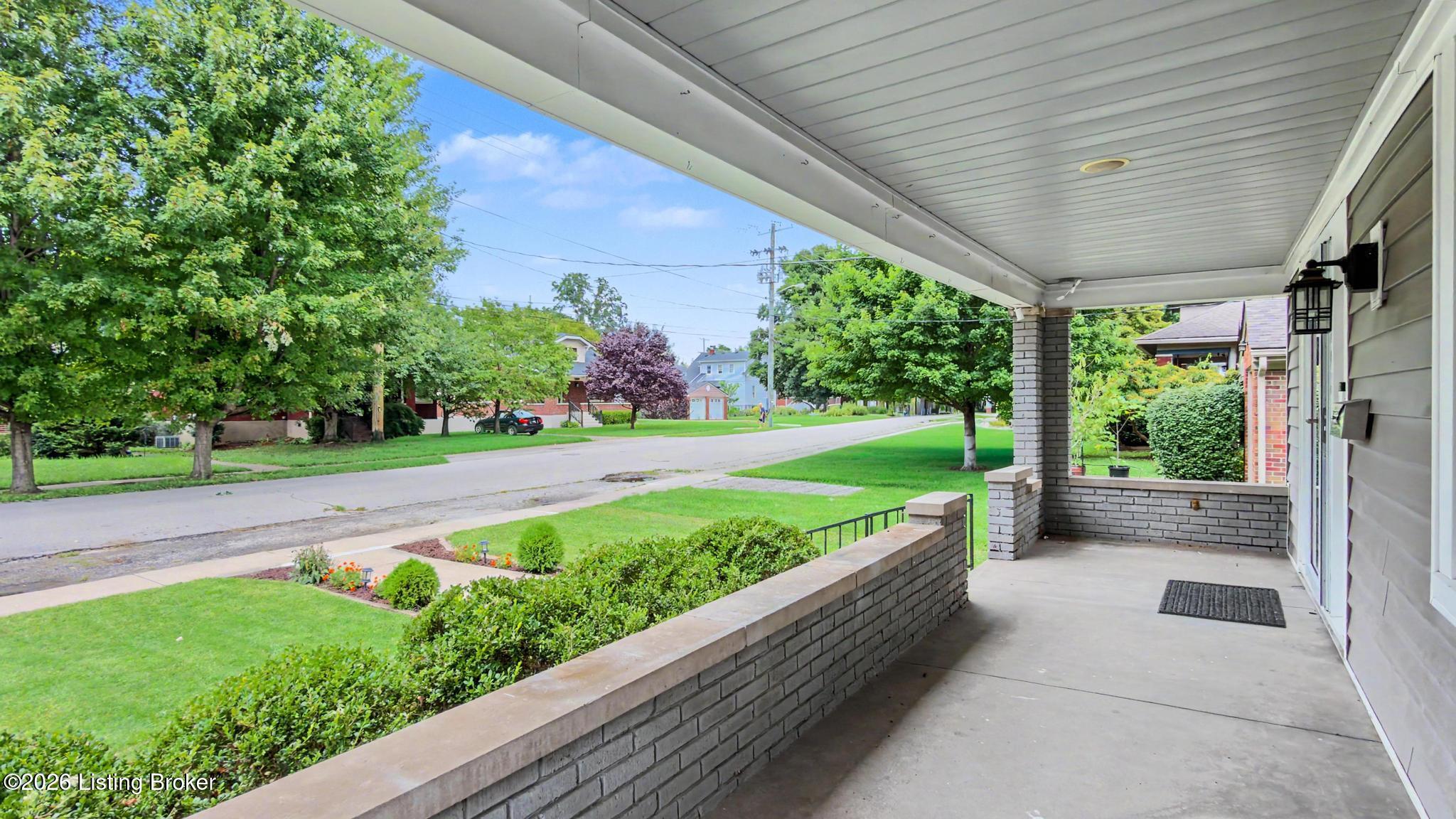 3812 Warner Ave