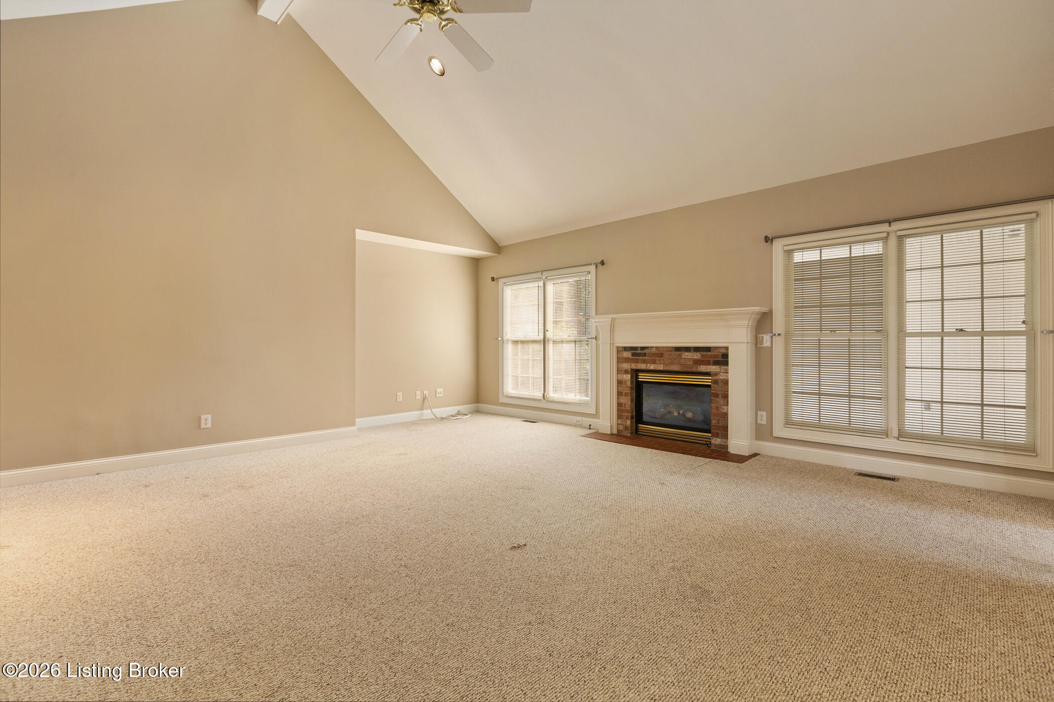 3916 Rock Bay Dr