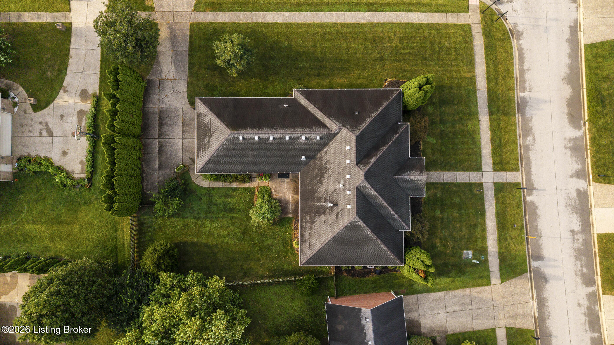 3916 Rock Bay Dr