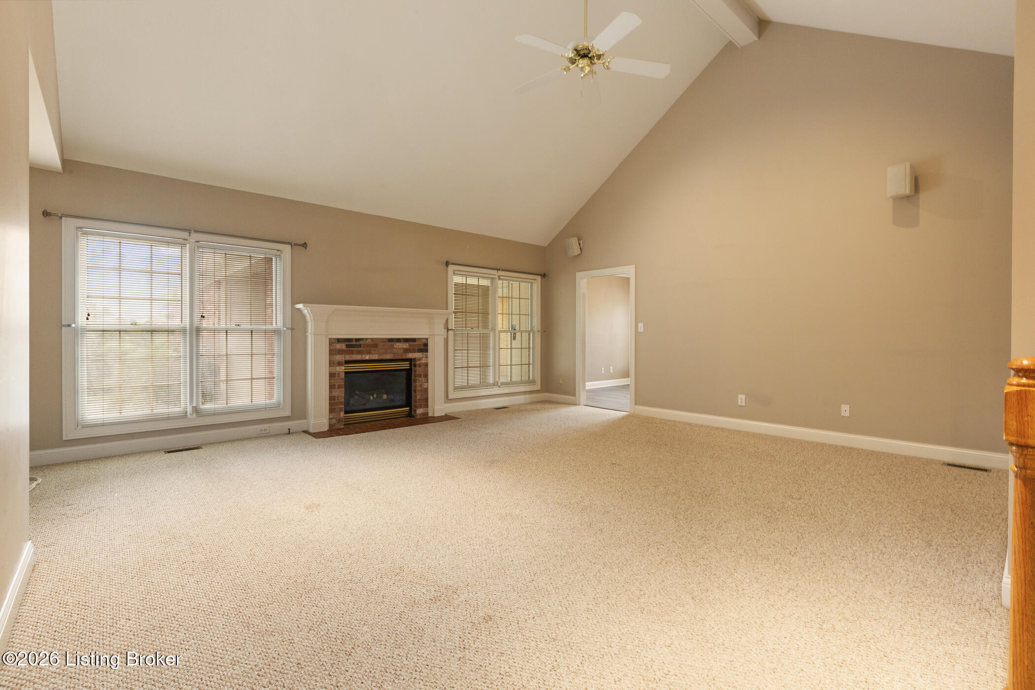 3916 Rock Bay Dr