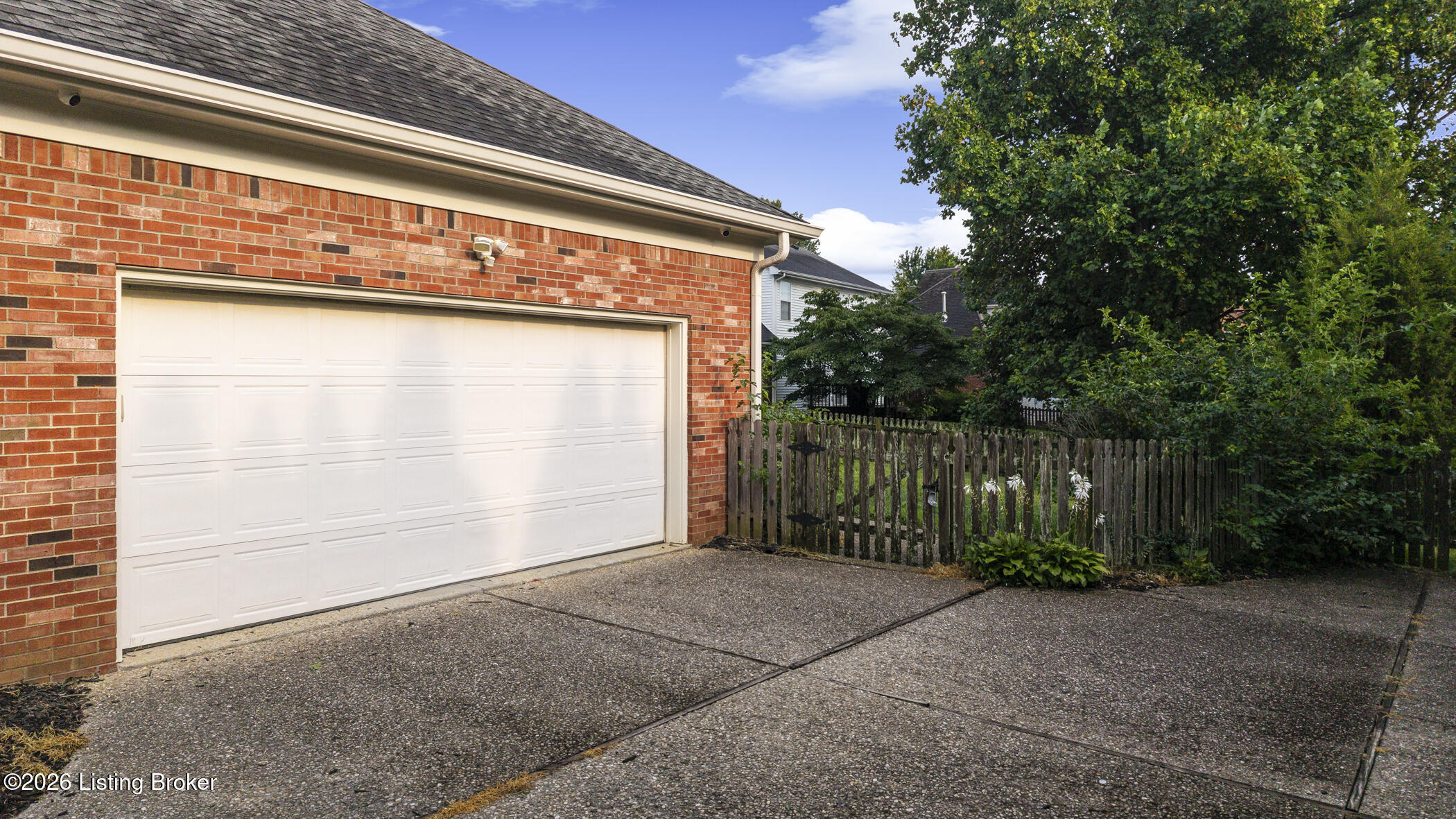 3916 Rock Bay Dr