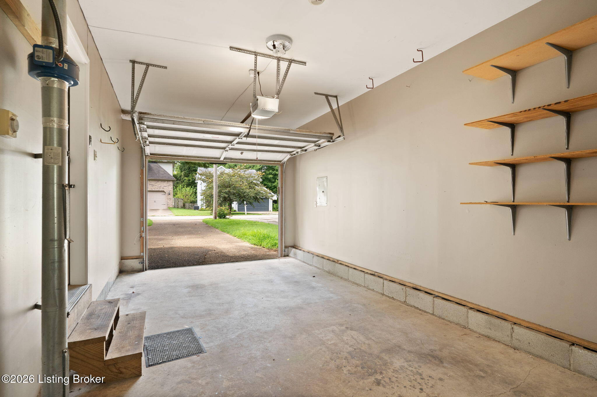 609 Fenley Ave