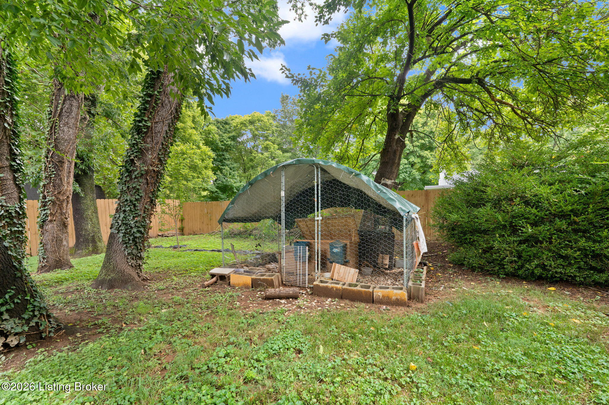 609 Fenley Ave