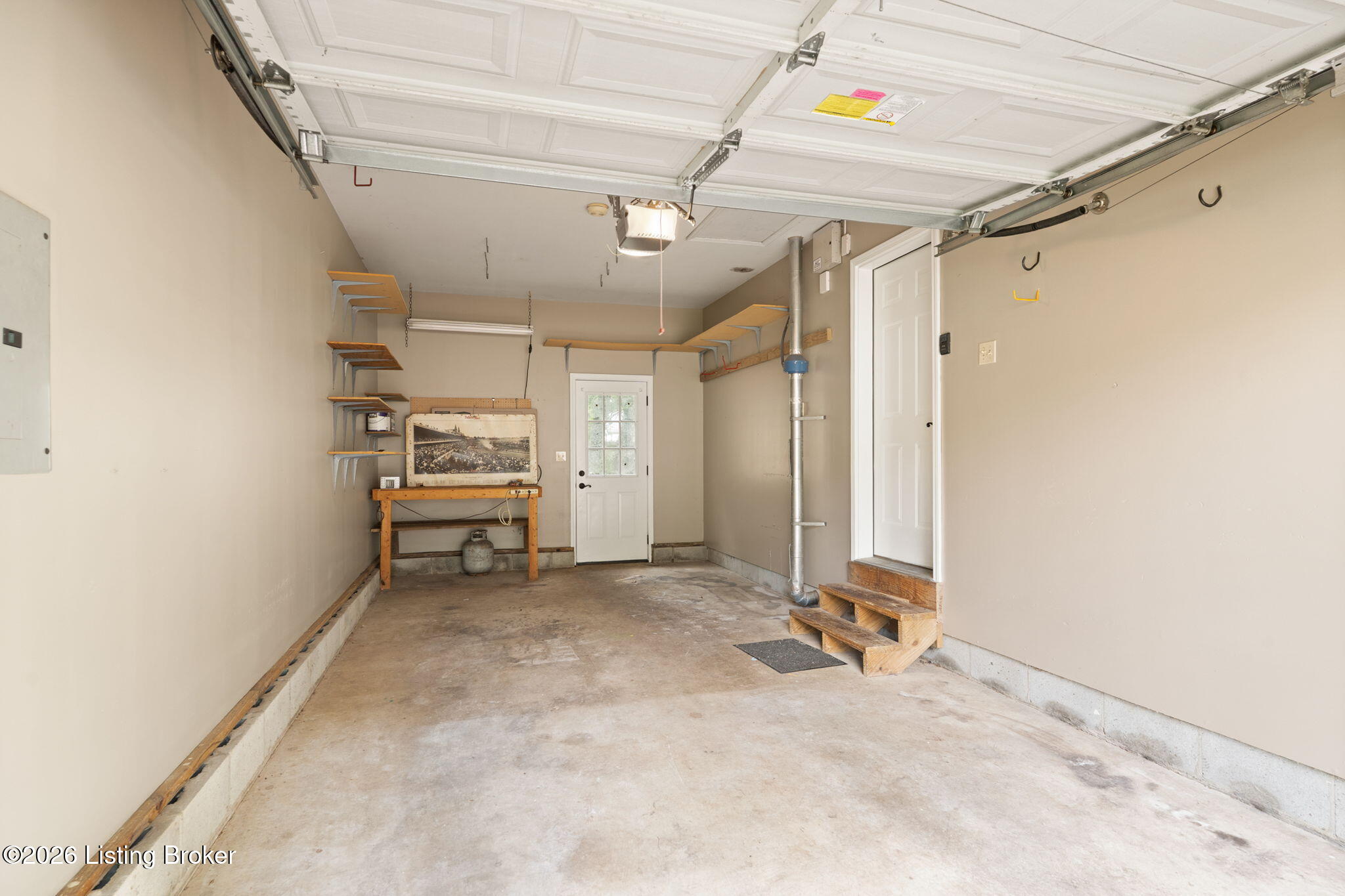 609 Fenley Ave