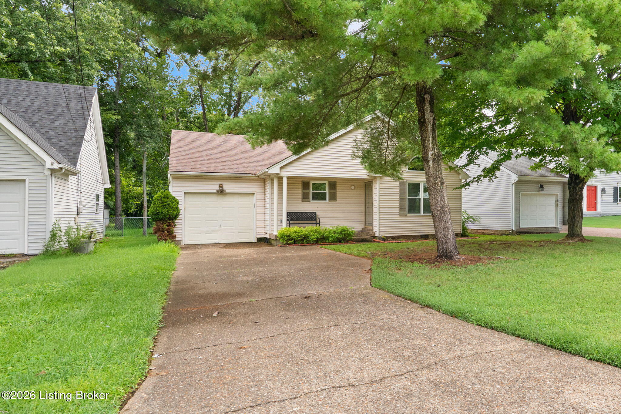 609 Fenley Ave